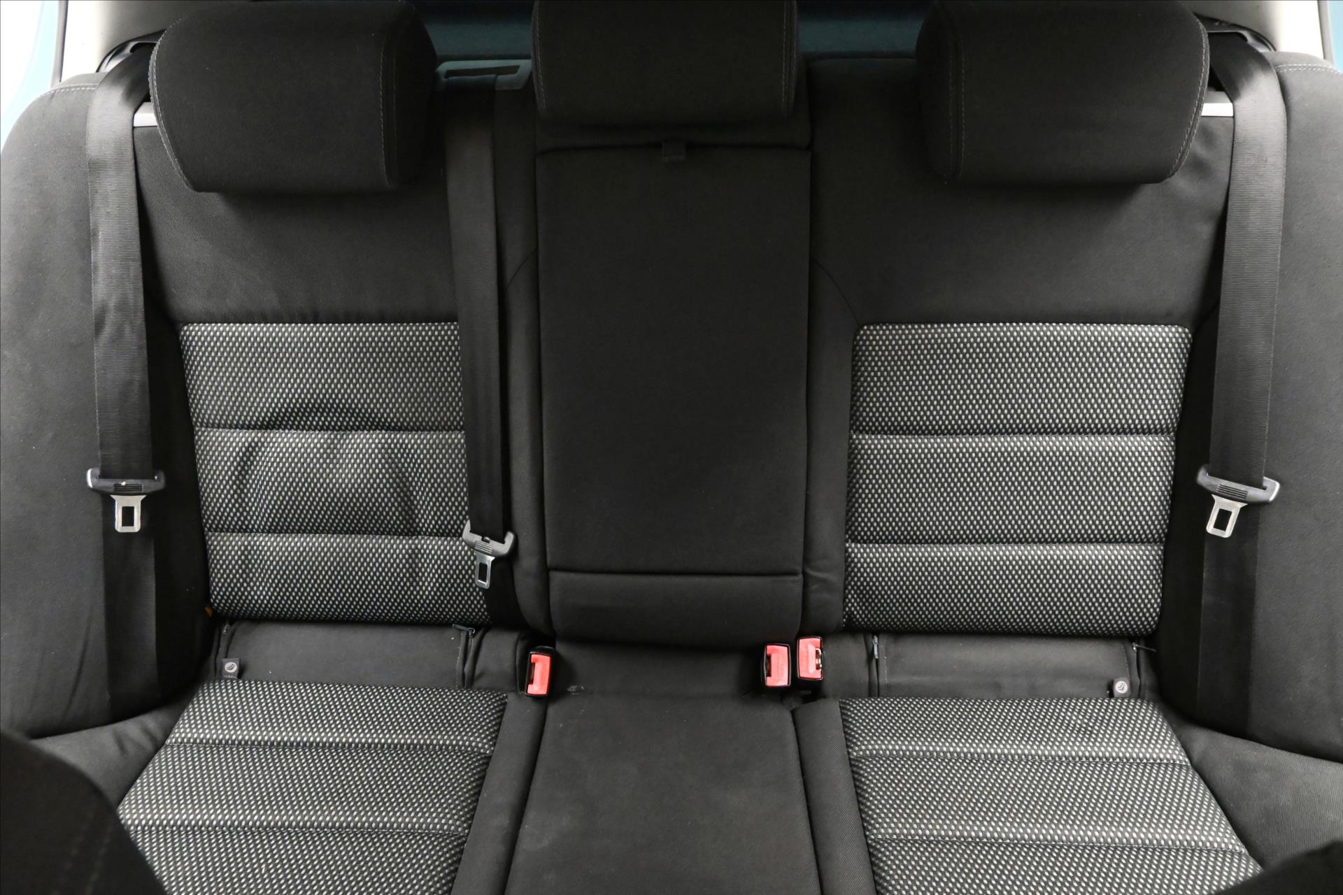 Main photo of the car Skoda Octavia 1,9 TDI 77kW STK do 3/2028 (25)