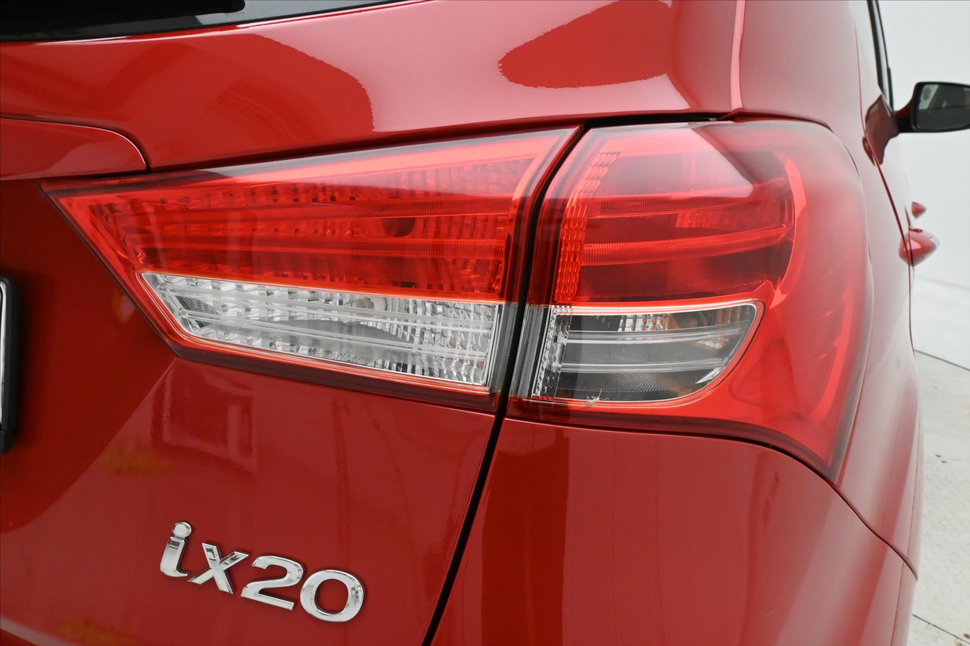 Hlavní fotografie vozu Hyundai ix20 1,4 66kW CVVT Manuál Záruka až 5 let (22)