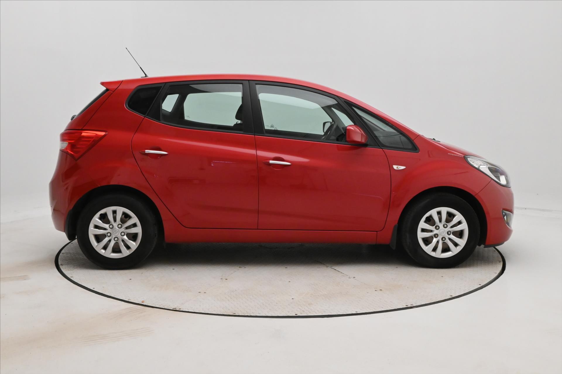 Hlavní fotografie vozu Hyundai ix20 1,4 66kW CVVT Manuál Záruka až 5 let (4)