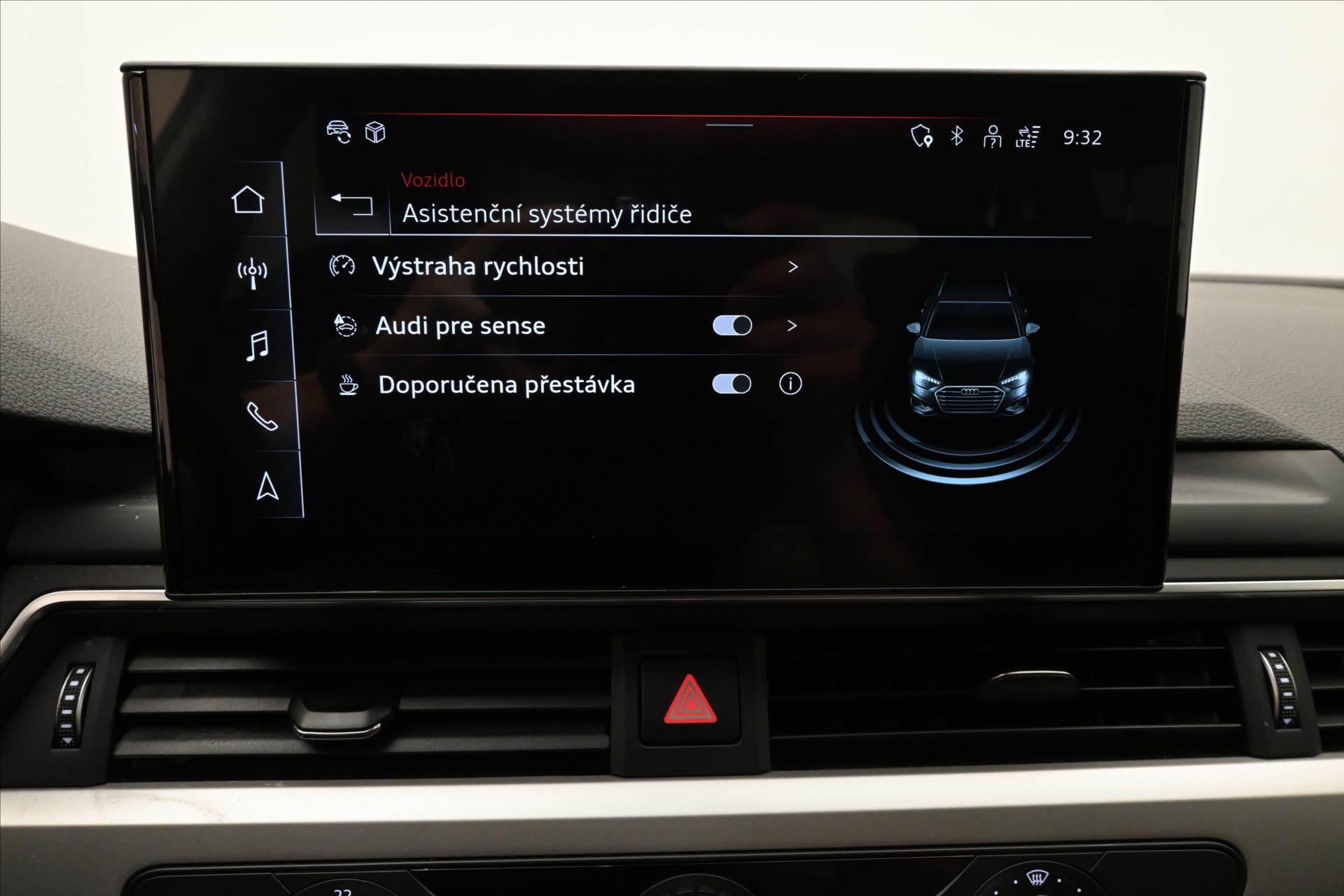 Main photo of the car Audi A4 Avant 2,0 TDI 120kW Mild Hybrid Záruka až 5 let (17)