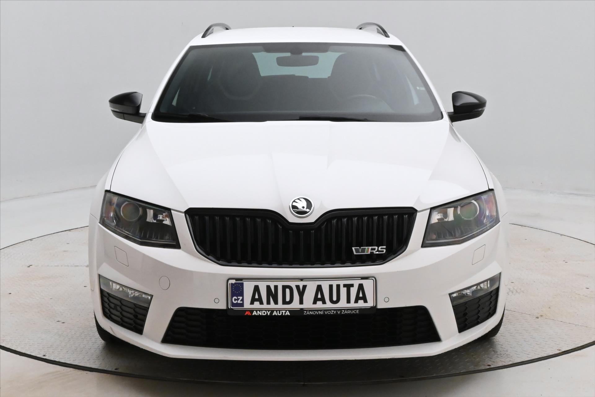 Hlavní fotografie vozu Škoda Octavia 2,0 TDI 135kW RS Záruka až 5 let (2)