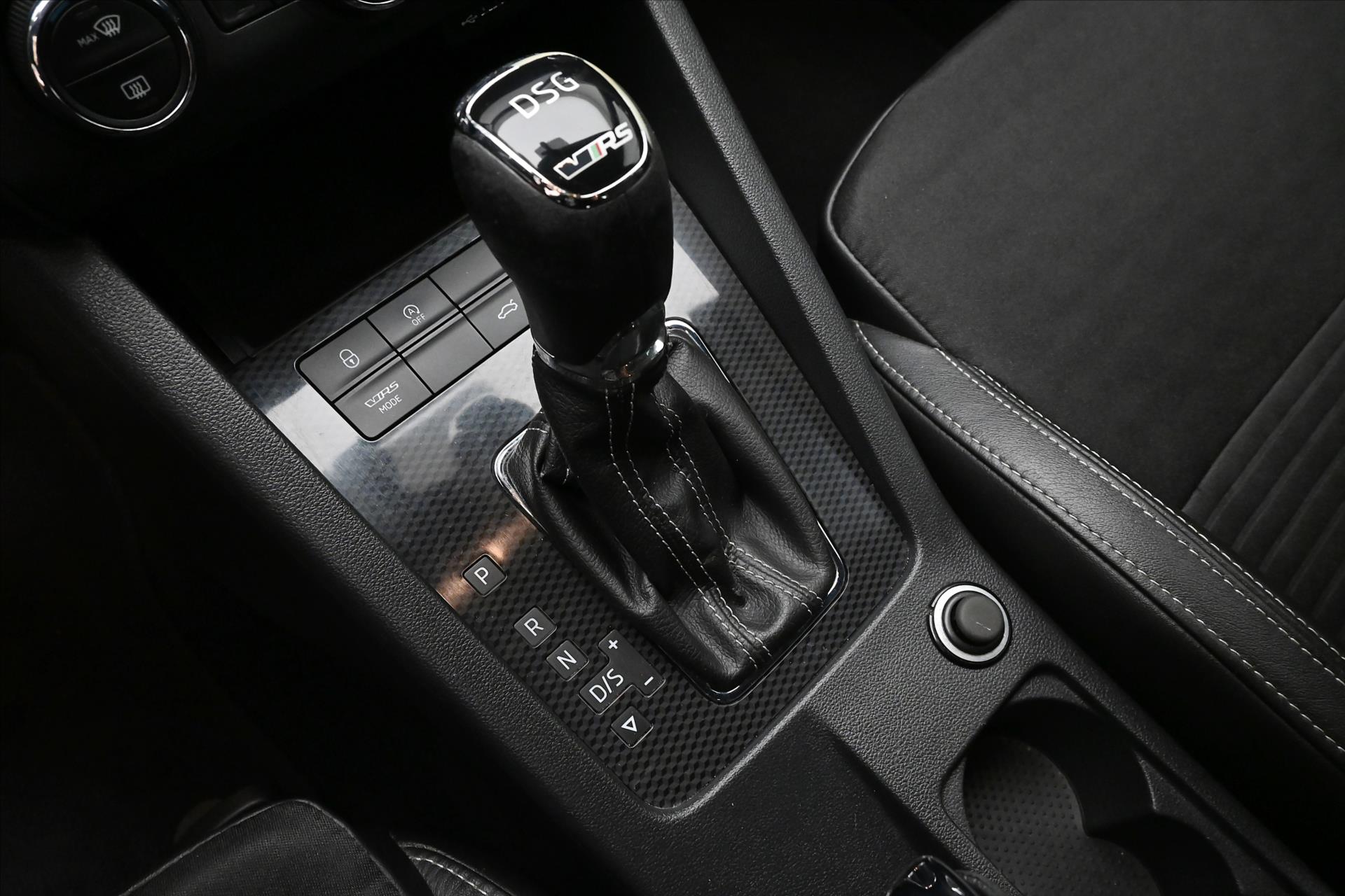 Hlavní fotografie vozu Škoda Octavia 2,0 TDI 135kW RS Záruka až 5 let (21)