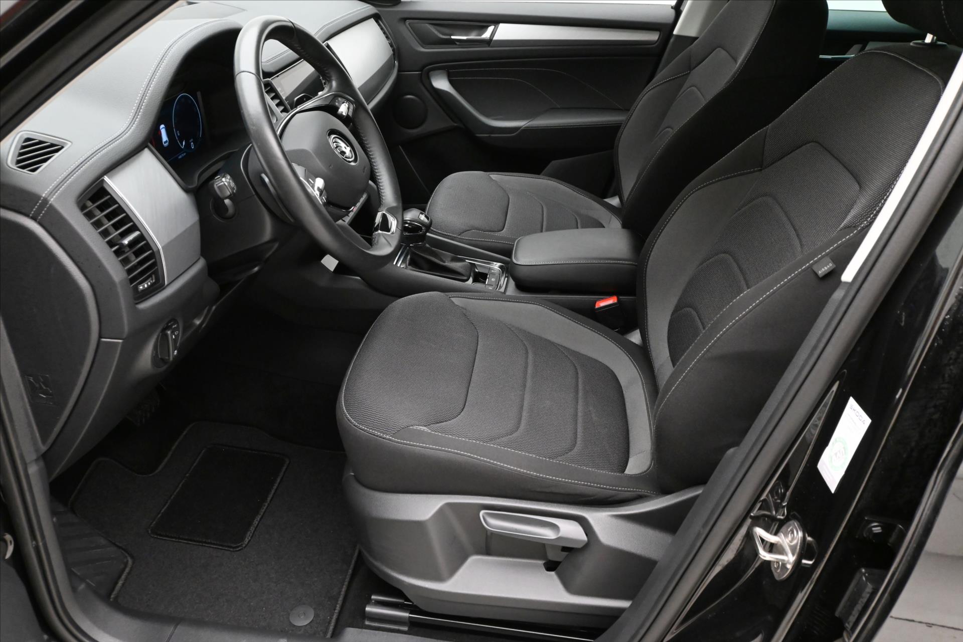 Hlavní fotografie vozu Škoda Kodiaq 2,0 TDI 110 kW DSG TAŽNÉ Záruka až 5 let (13)