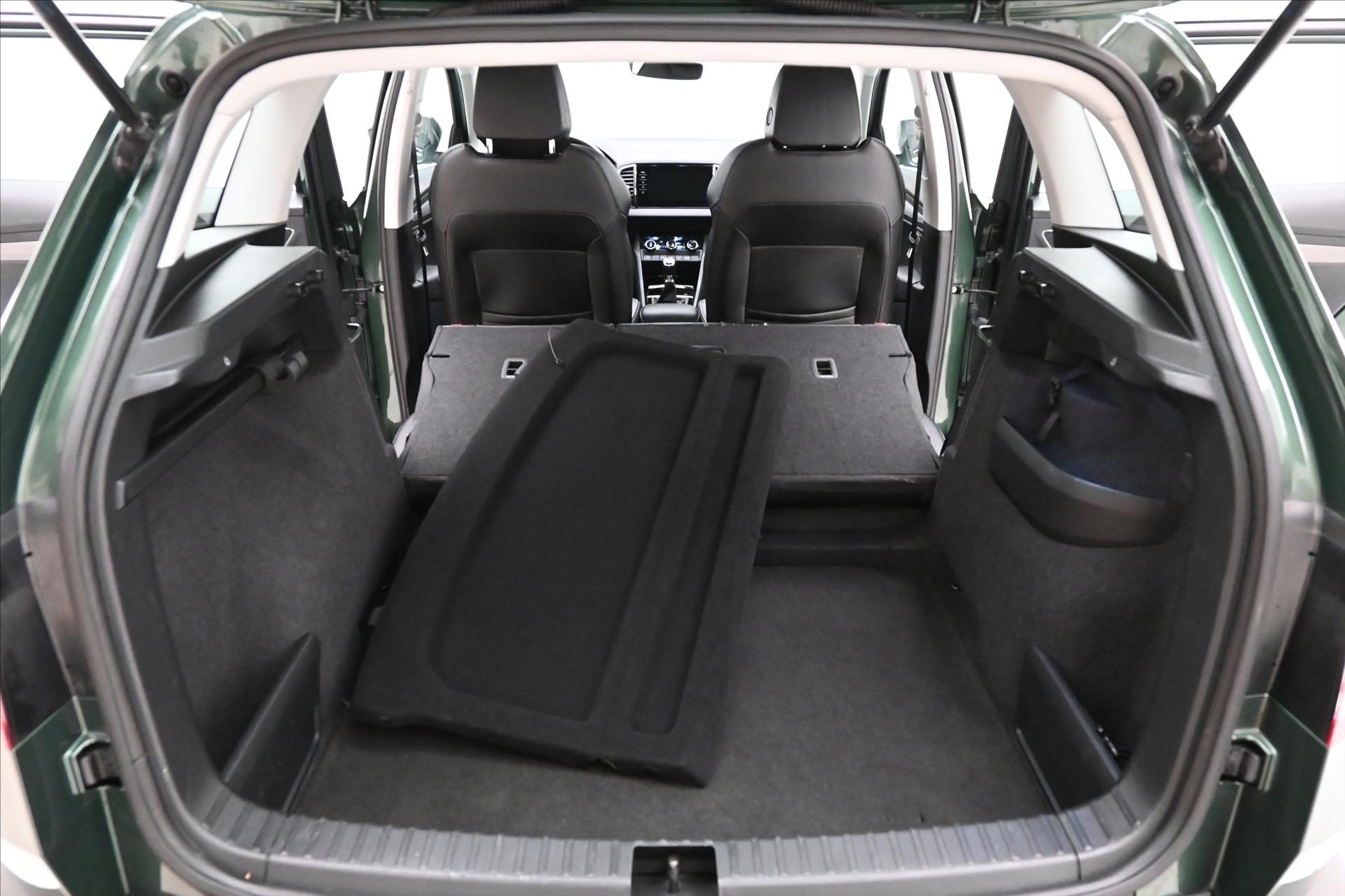 Hlavní fotografie vozu Škoda Karoq 1,5 TSI 110 kW STYLE Tažné Záruka až 5 let (11)