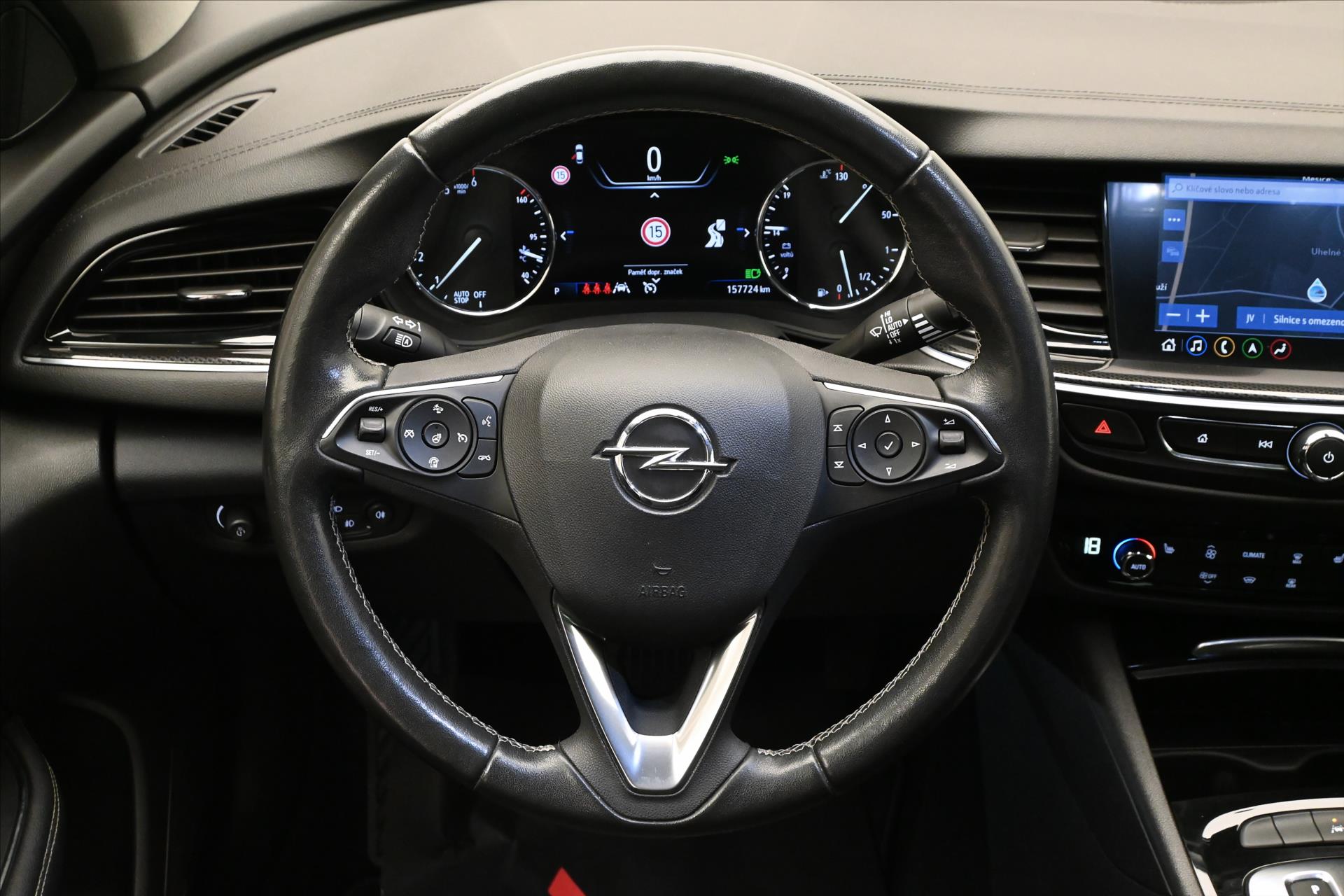 Main photo of the car Opel Insignia 1,5 CDTI 90kW AT Záruka až 5 let (18)