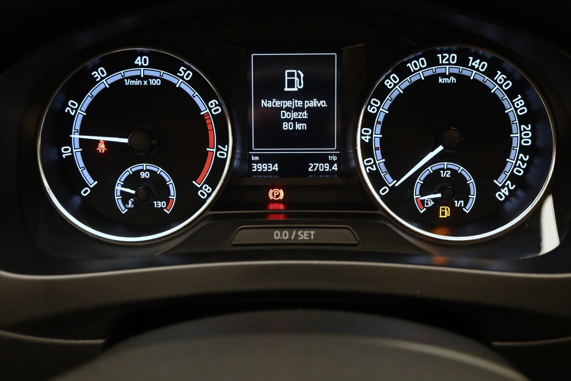Hlavní fotografie vozu Škoda Rapid 1,0 TSI 70kW Ambition Plus Záruka až 5 let (16)