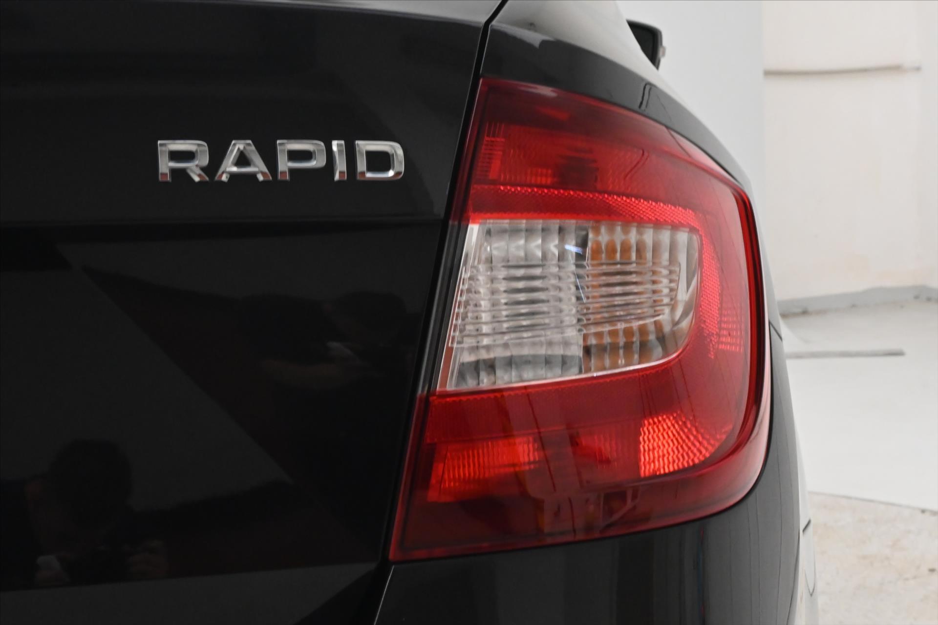 Hlavní fotografie vozu Škoda Rapid 1,0 TSI 70kW Ambition Plus Záruka až 5 let (27)