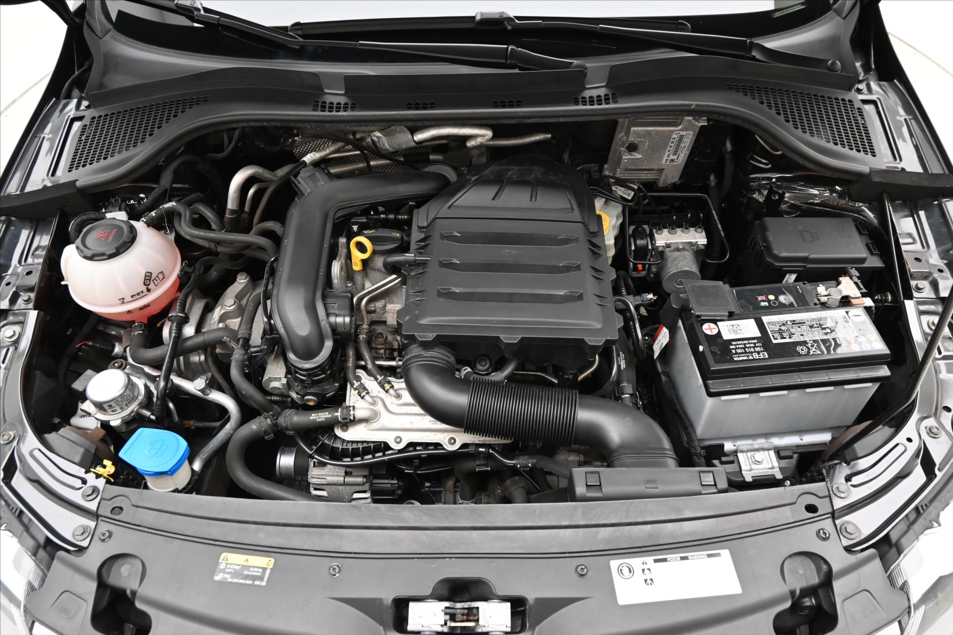 Hlavní fotografie vozu Škoda Rapid 1,0 TSI 70kW Ambition Plus Záruka až 5 let (9)