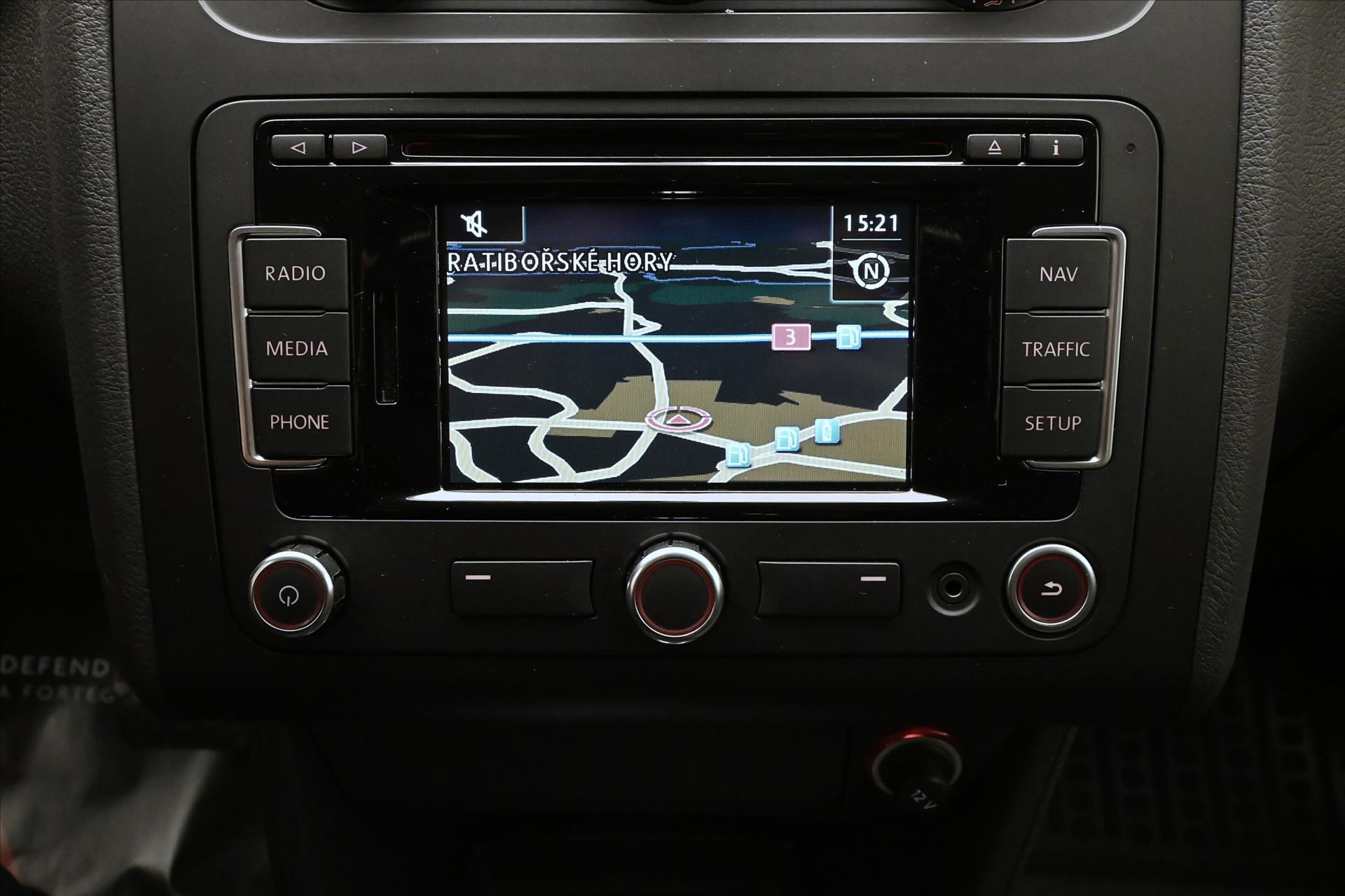 Hlavní fotografie vozu Volkswagen Touran 2,0 TDI 103 kW DSG Comfortline Záruka (20)