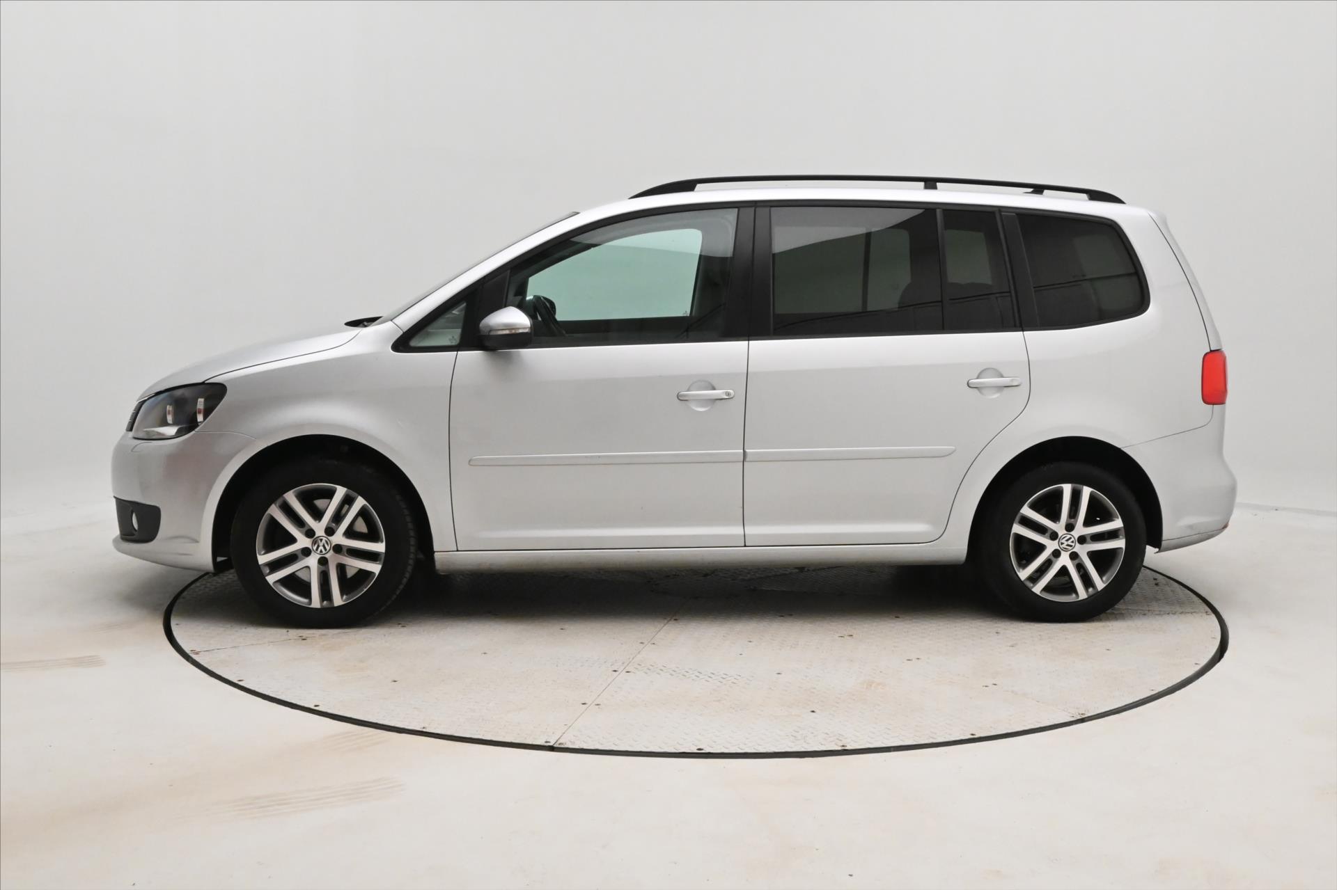 Hlavní fotografie vozu Volkswagen Touran 2,0 TDI 103 kW DSG Comfortline Záruka (8)