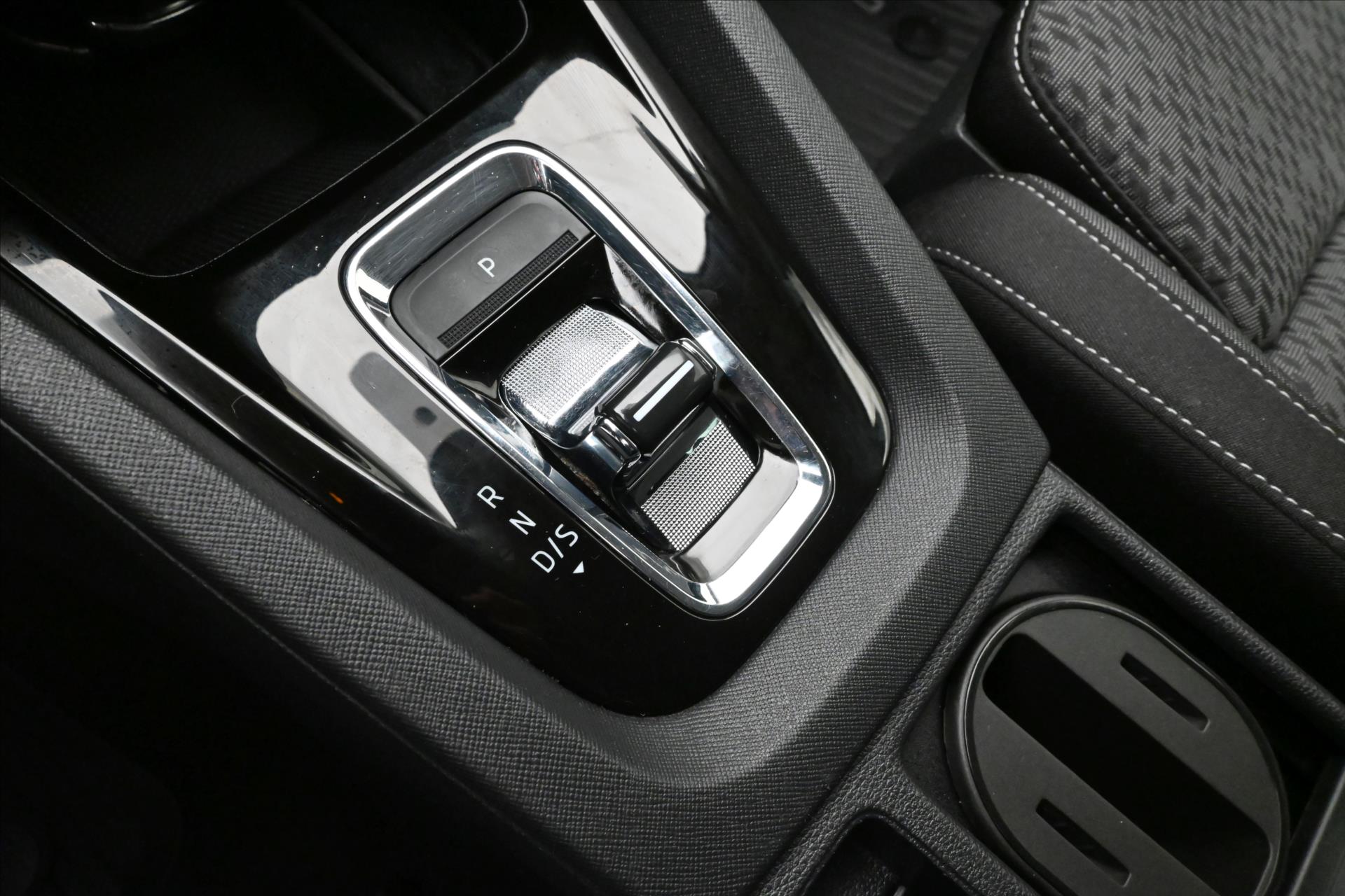 Hlavní fotografie vozu Škoda Octavia 2,0 TDI 110 kW DSG Clever Záruka až 5 let (22)