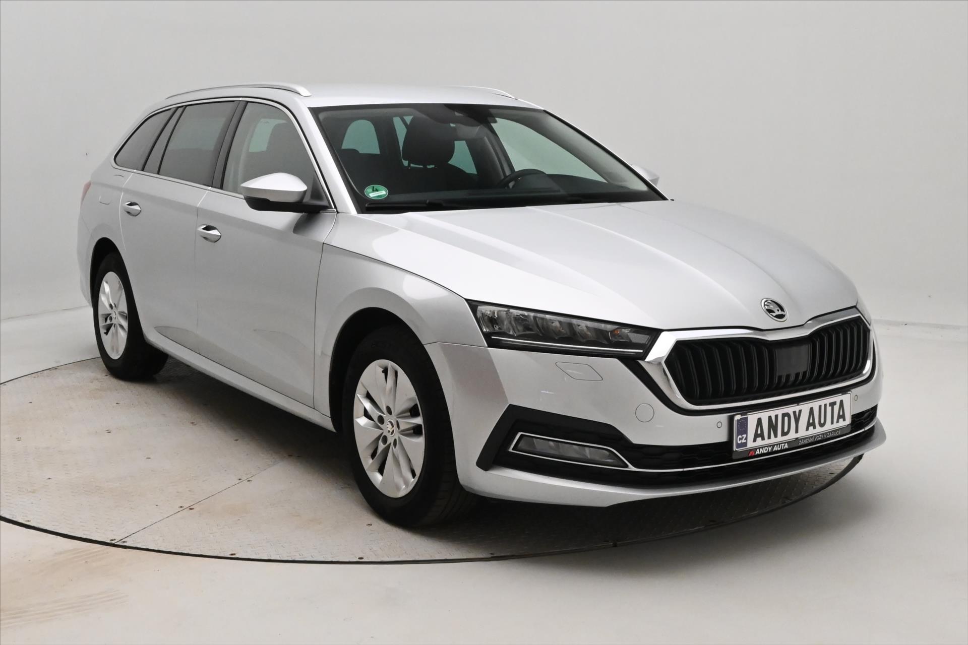 Hlavní fotografie vozu Škoda Octavia 2,0 TDI 110kW DSG Ambition Záruka až 5 let (3)