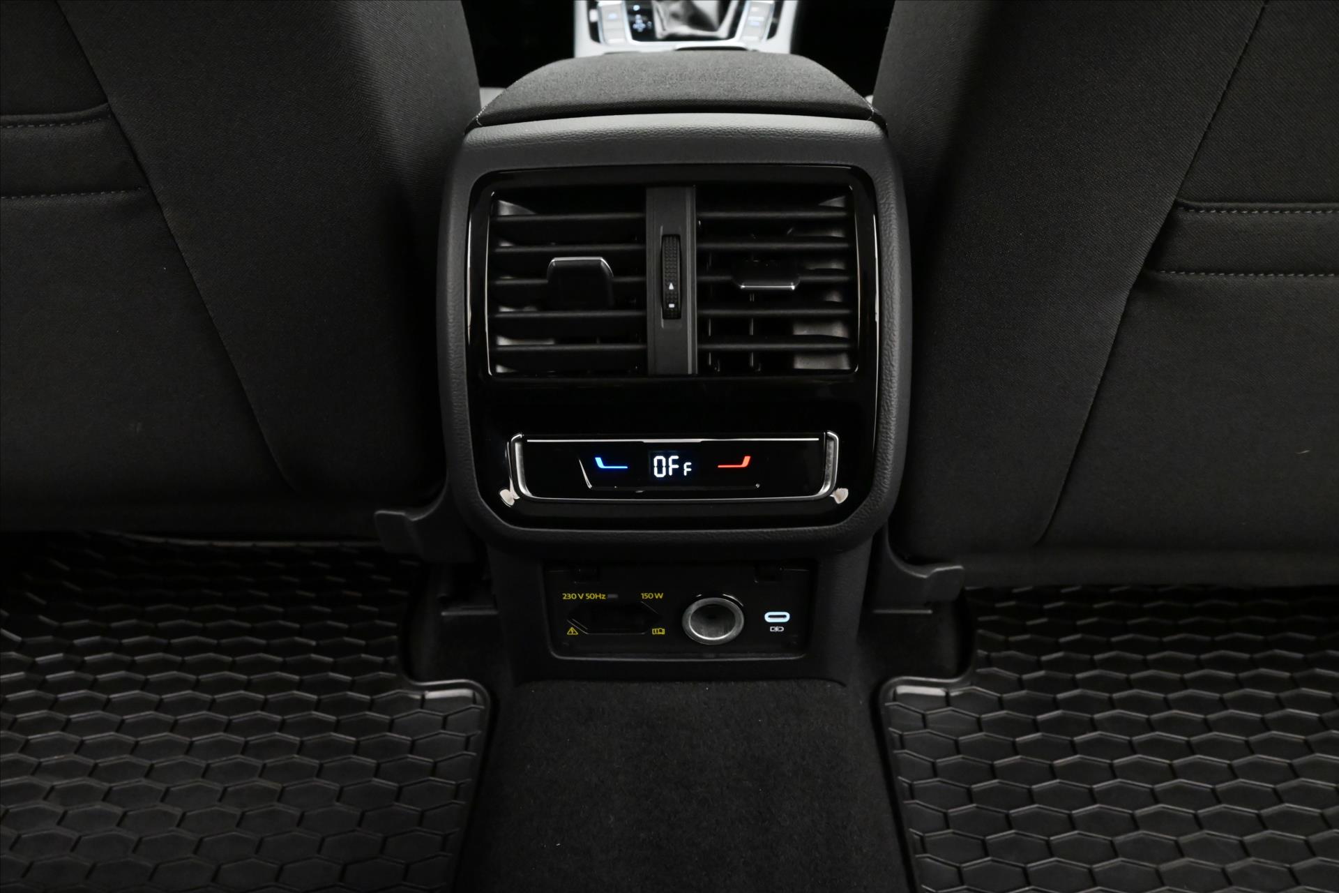 Hlavní fotografie vozu Volkswagen Passat 2,0 TDI 110 kW DSG Business Záruka až 5 let (22)