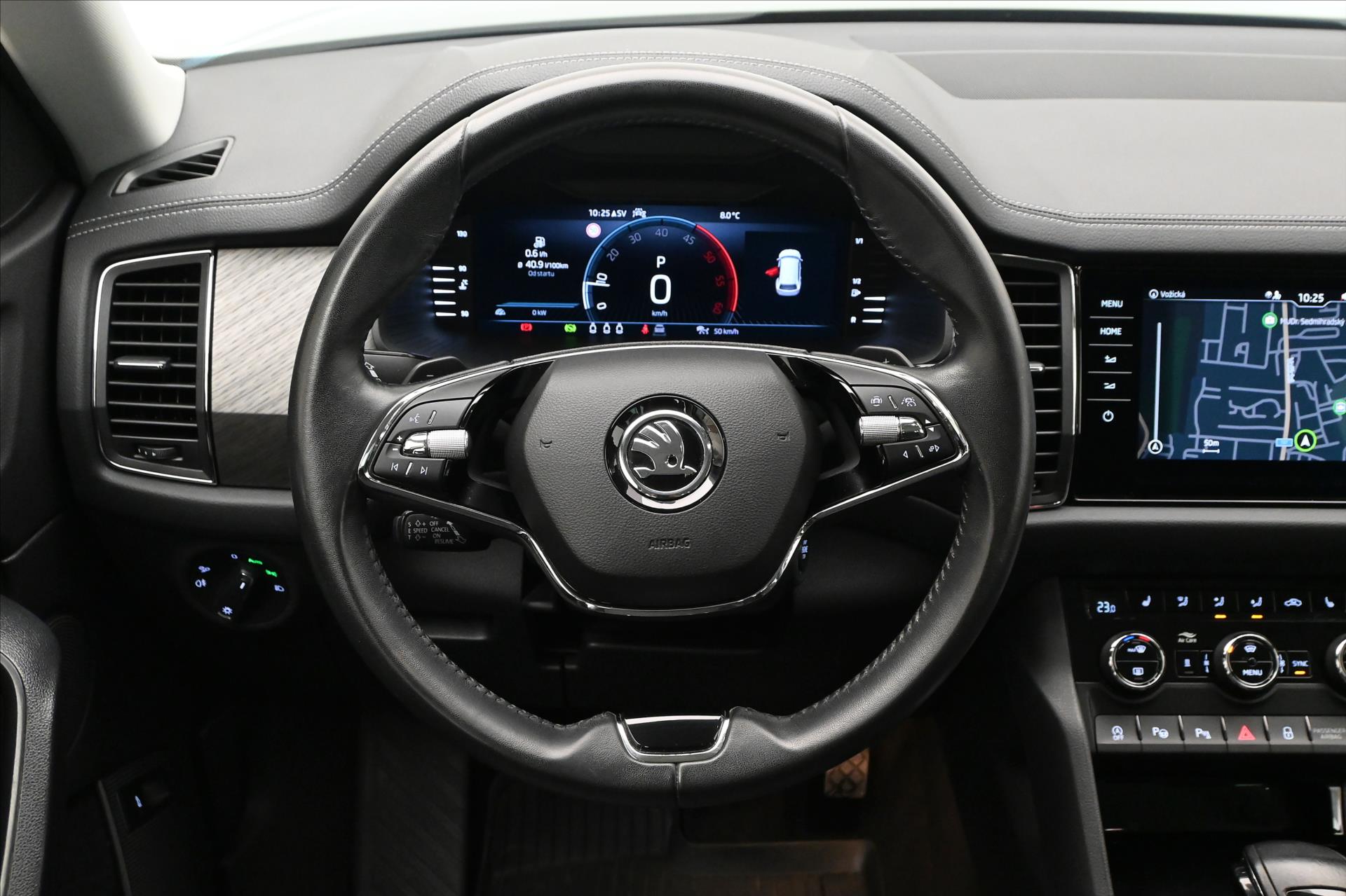 Hlavní fotografie vozu Škoda Kodiaq 2,0 TDI 147kW DSG 4x4 Style Záruka až 5 let (18)