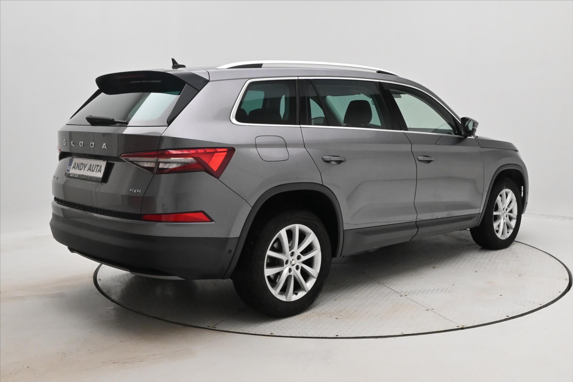 Hlavní fotografie vozu Škoda Kodiaq 2,0 TDI 147kW DSG 4x4 Style Záruka až 5 let (5)