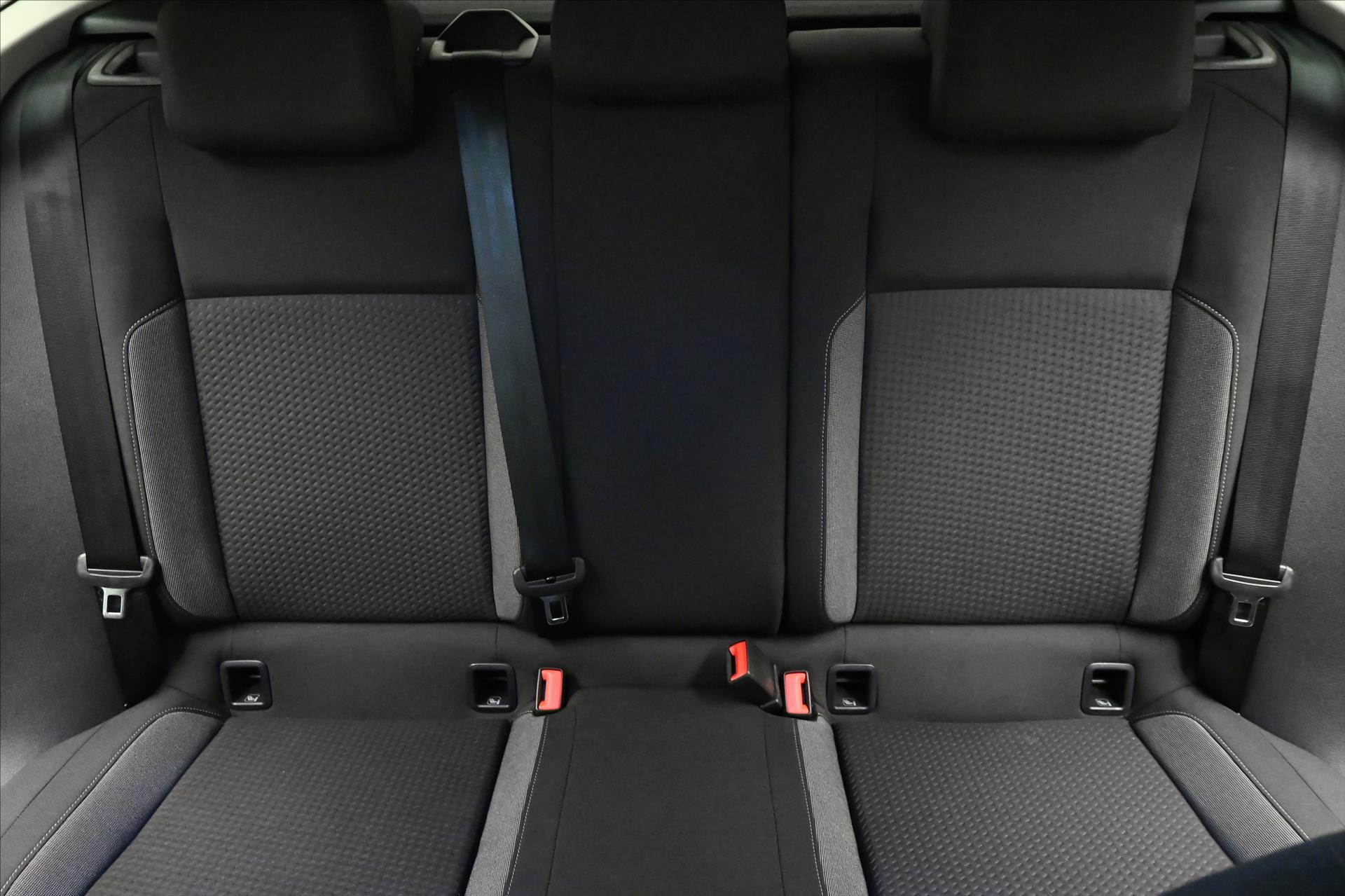 Main photo of the car Volkswagen Taigo 1.0 TSI 81 kW DSG LIFE Warranty up to 5 years (26)