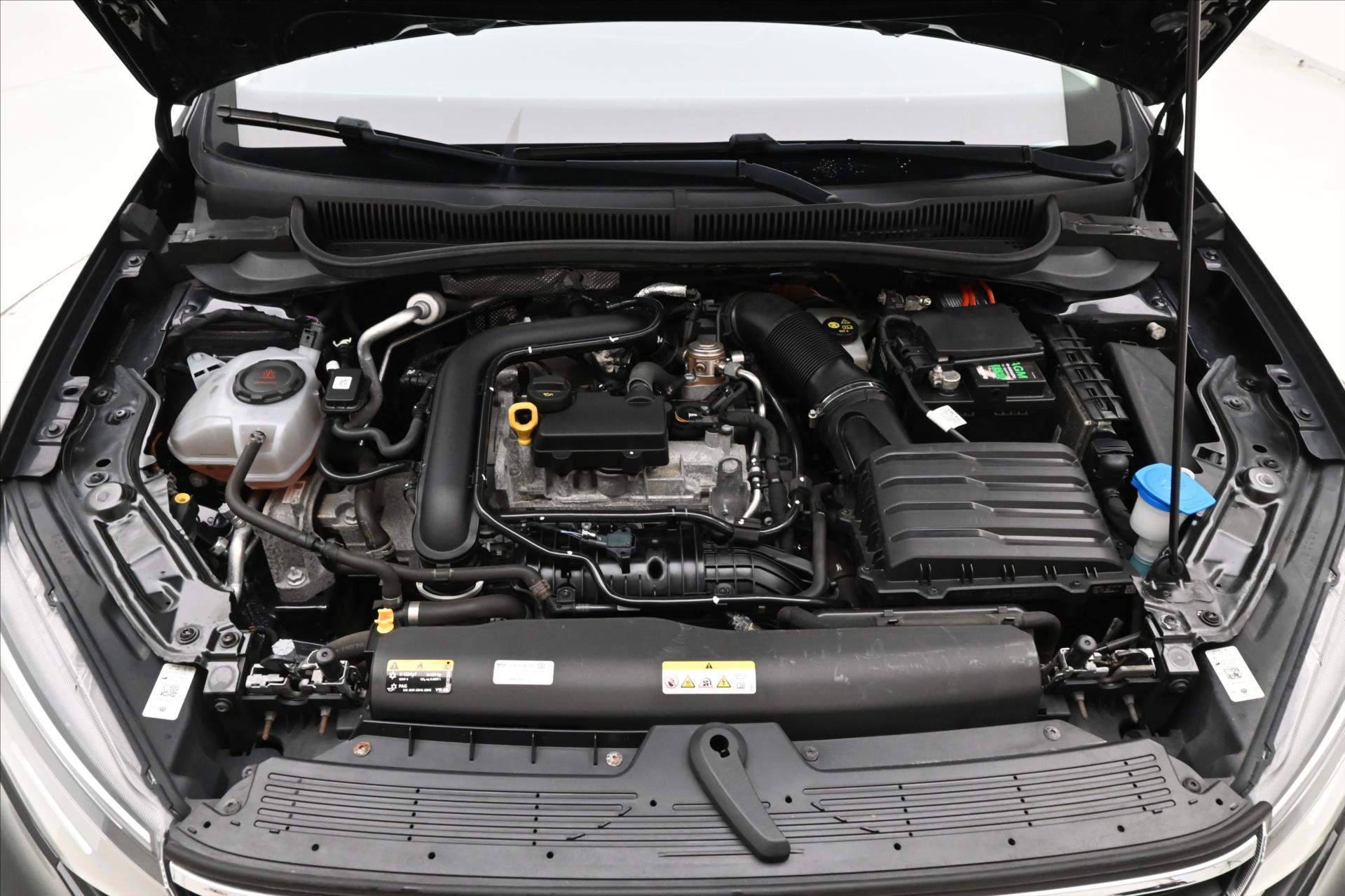 Main photo of the car Volkswagen Taigo 1.0 TSI 81 kW DSG LIFE Warranty up to 5 years (9)