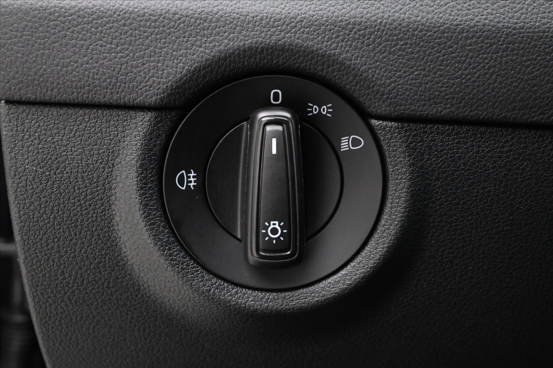 Main photo of the car Skoda Octavia 1,2 TSI 63kW Active Záruka až 5 let (24)