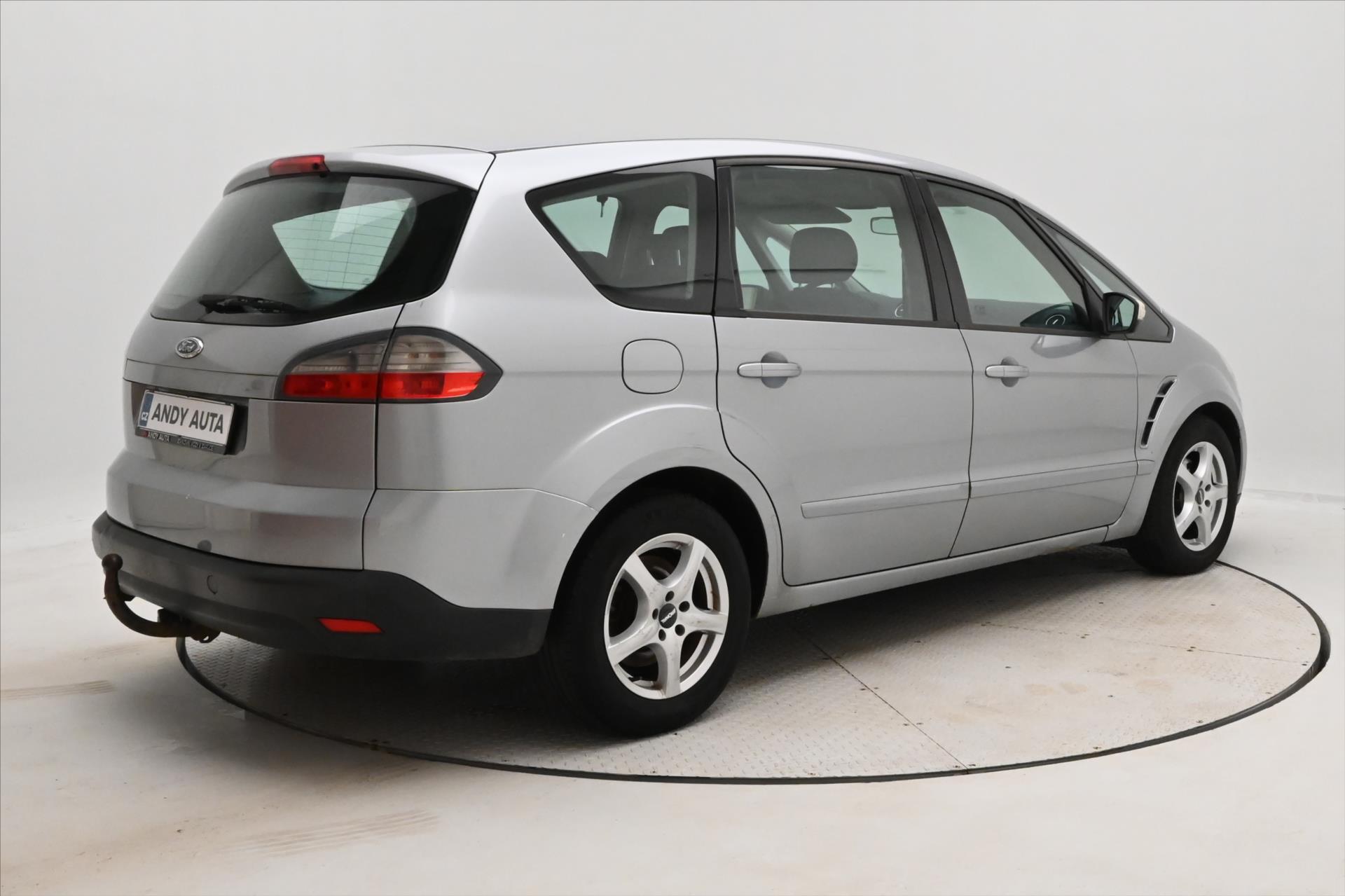 Hlavní fotografie vozu Ford S-MAX 1,8 TDCi 92 kW Tažné (5)