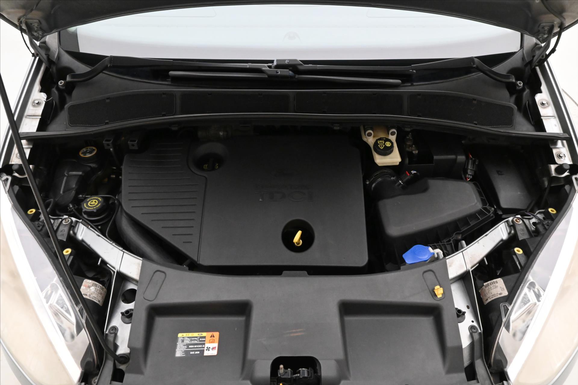 Hlavní fotografie vozu Ford S-MAX 1,8 TDCi 92 kW Tažné (9)
