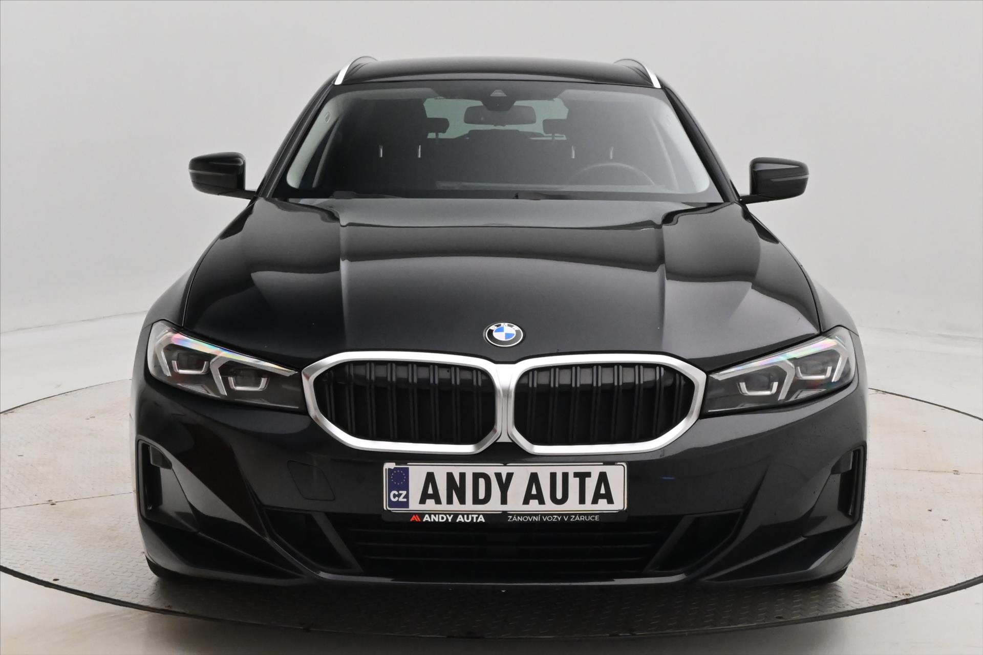 Main photo of the car BMW Row 3 2,0 318d Facelift Záruka až 5 let (2)