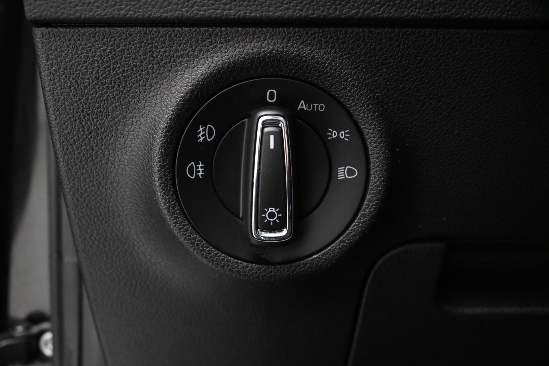Main photo of the car Skoda Karoq 1.5 TSI 110 kW DSG STYLE Warranty up to 5 years (26)