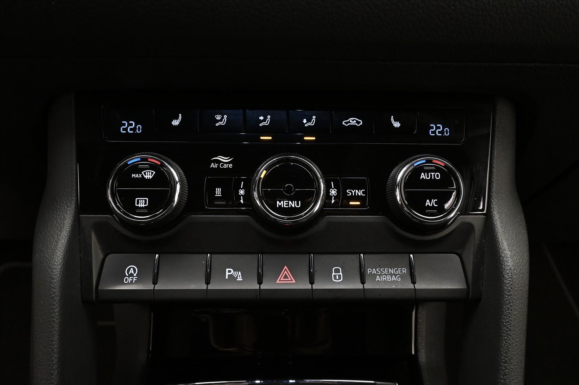 Hlavní fotografie vozu Škoda Kodiaq 2,0 TDI 147 kW DSG 4x4 SportLINE Záruka až 5 let (21)