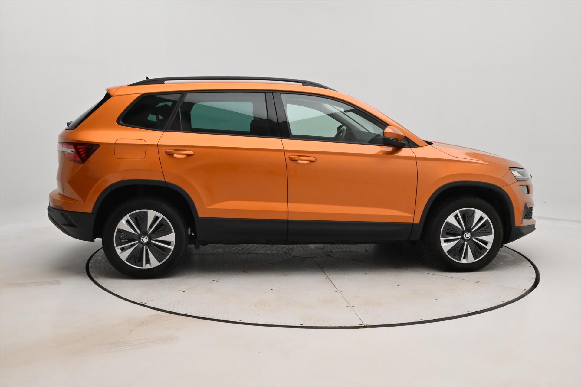 Main photo of the car Skoda Karoq 1,5 TSI 110 kW DSG Ambition Záruka až 5 let (4)