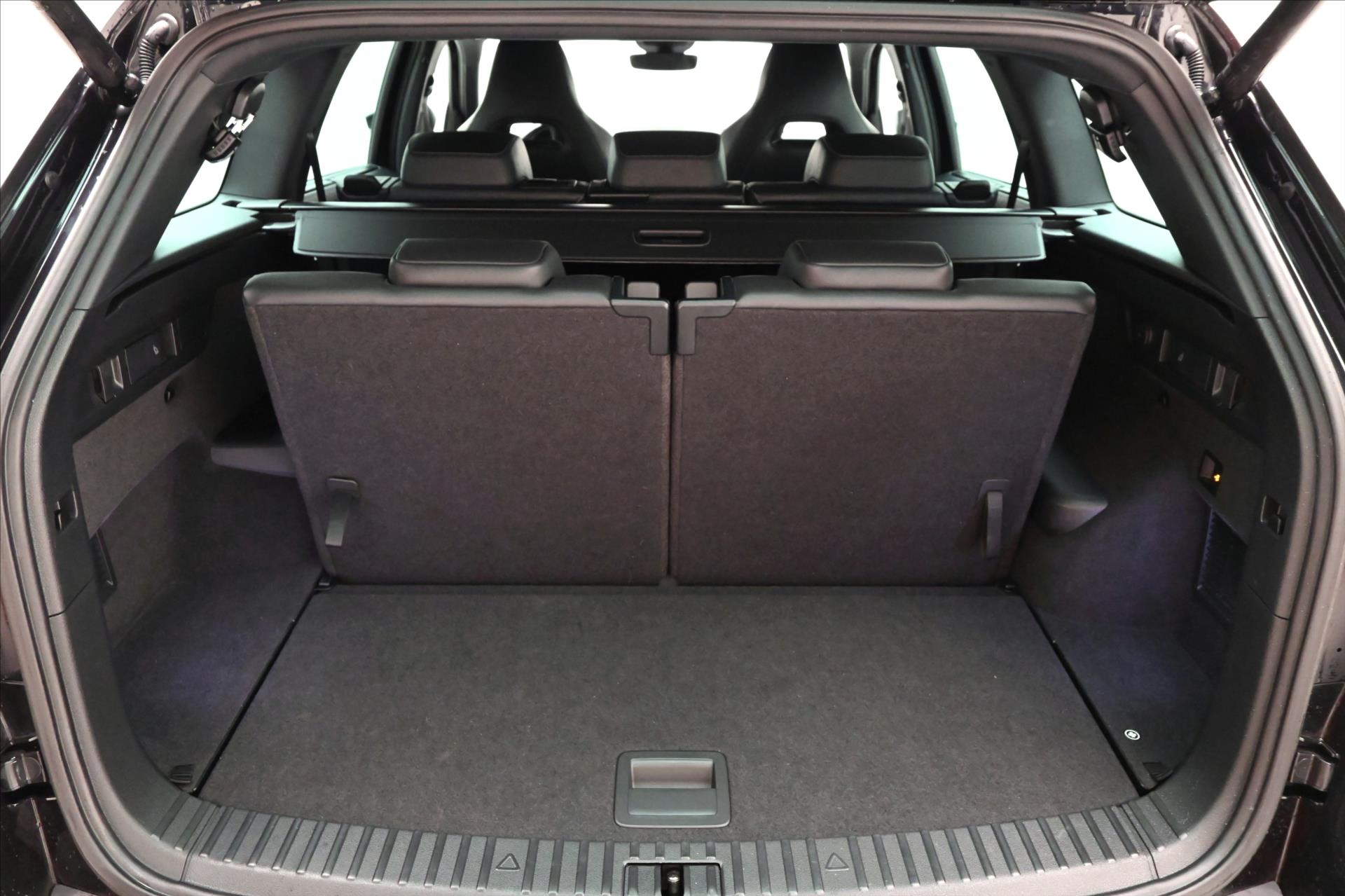 Main photo of the car Skoda Kodiaq 2,0 TDI 110kW DSG SportLine Záruka až 5 let (10)