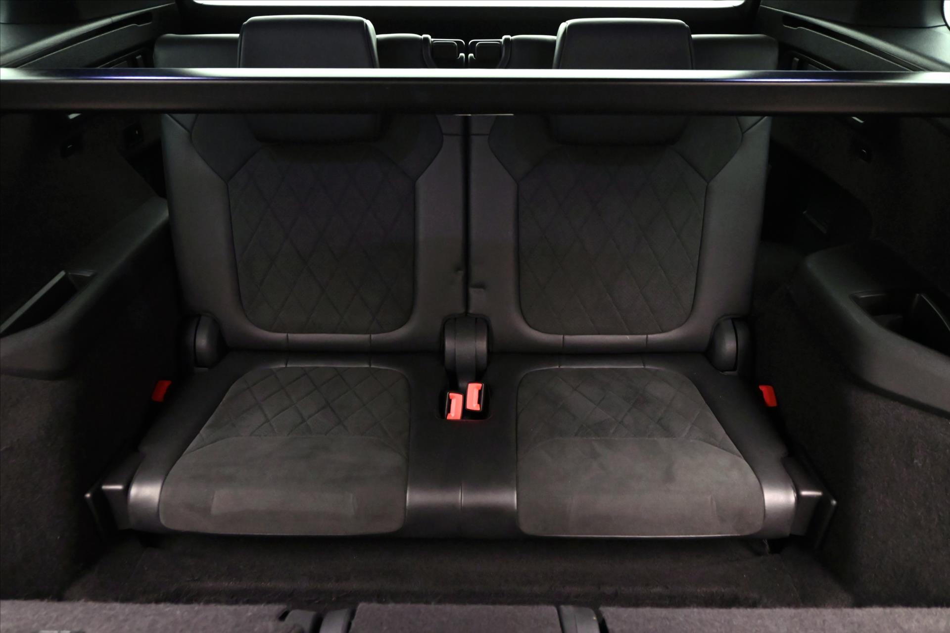 Main photo of the car Skoda Kodiaq 2,0 TDI 110kW DSG SportLine Záruka až 5 let (30)