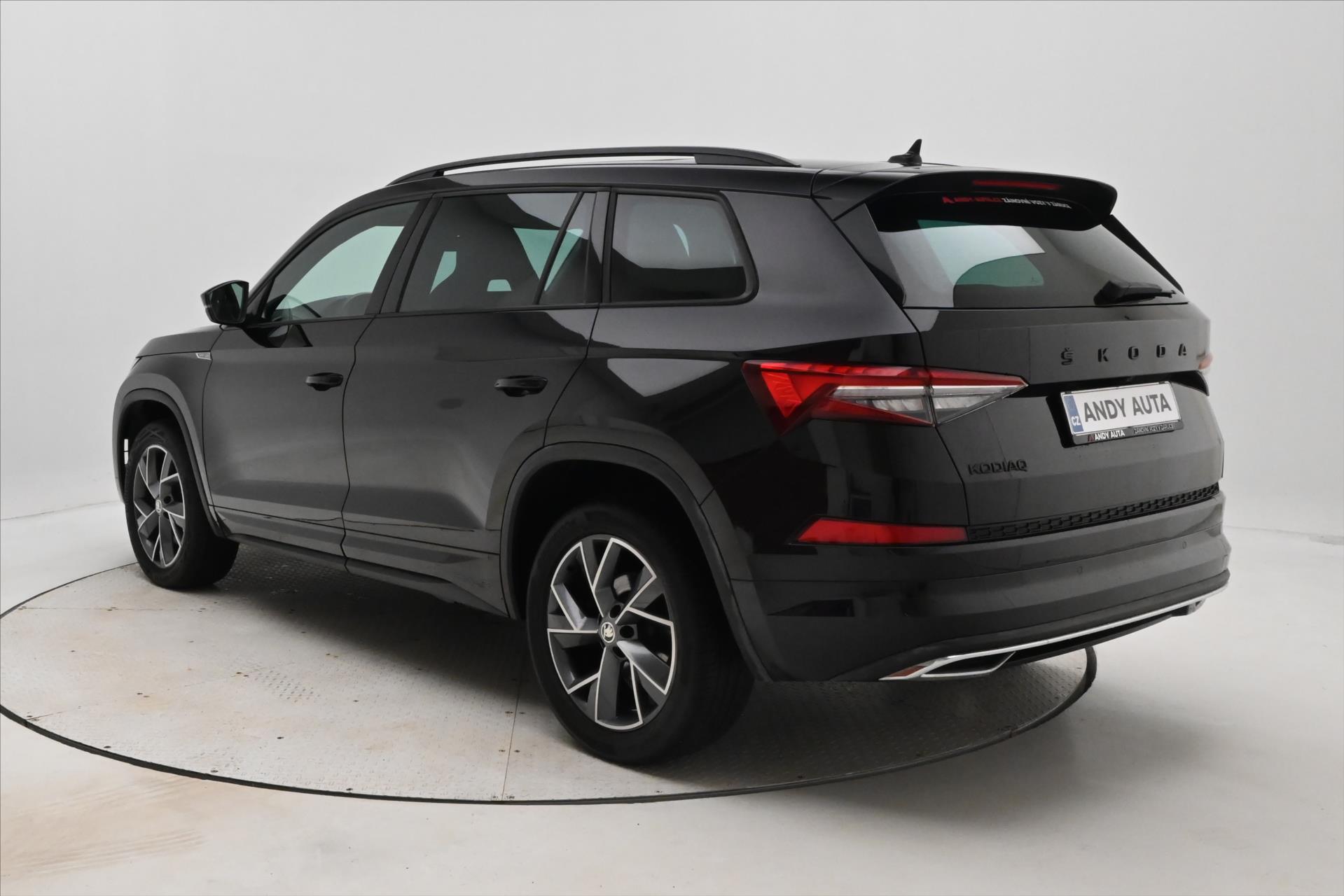 Main photo of the car Skoda Kodiaq 2,0 TDI 110kW DSG SportLine Záruka až 5 let (7)