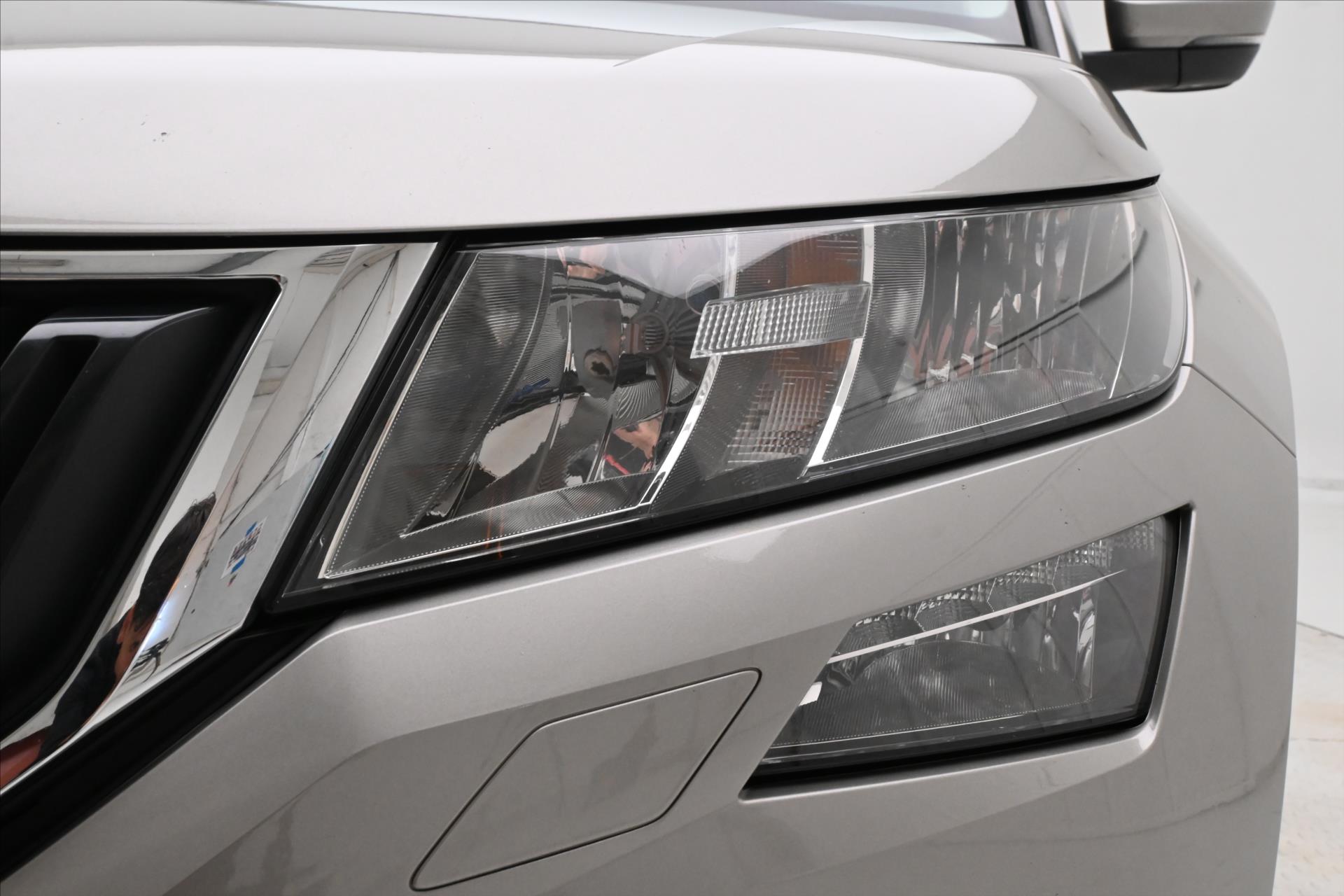 Hlavní fotografie vozu Škoda Kodiaq 2,0 TDI 110 kW DSG 4x4 Ambition Záruka až 5 let (29)