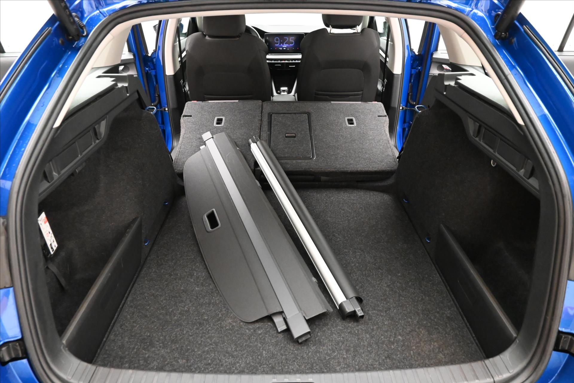 Hlavní fotografie vozu Škoda Octavia 2,0 TDI 110kW DSG Ambiente Záruka až 5 let (11)