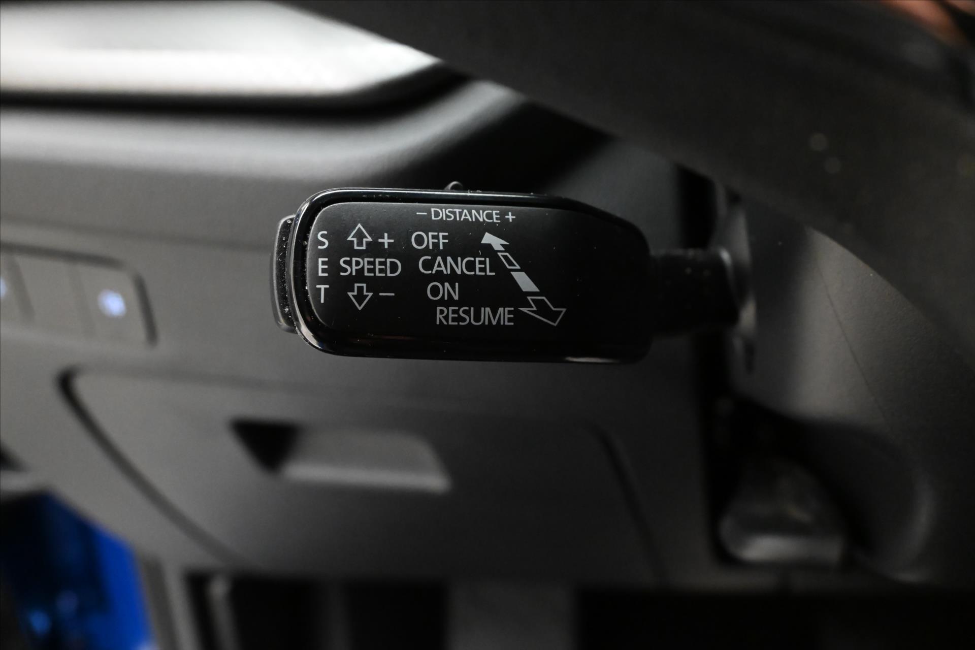 Hlavní fotografie vozu Škoda Octavia 2,0 TDI 110kW DSG Ambiente Záruka až 5 let (24)