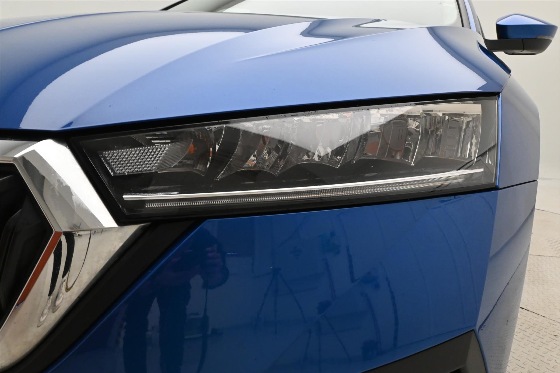 Hlavní fotografie vozu Škoda Octavia 2,0 TDI 110kW DSG Ambiente Záruka až 5 let (30)