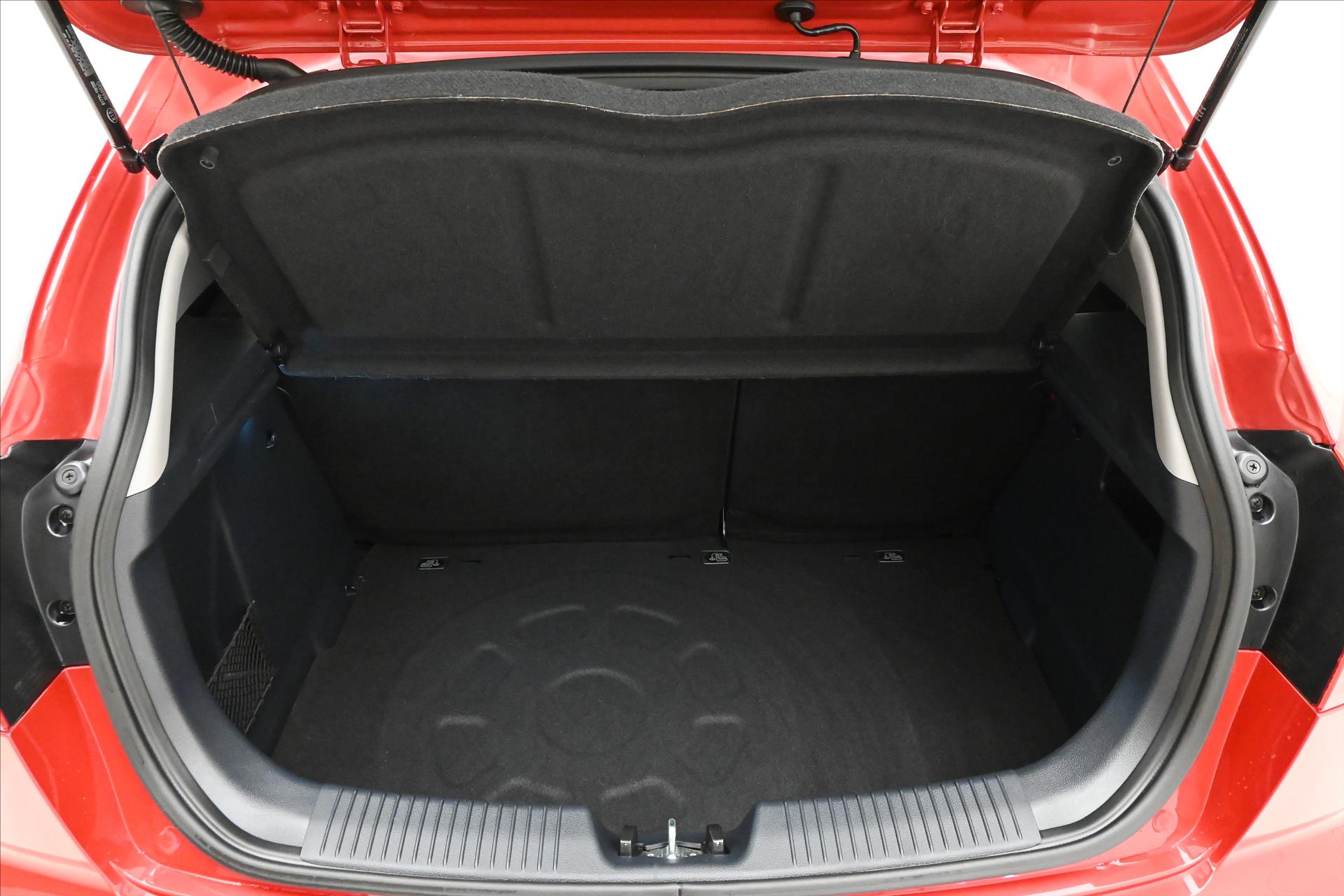 Hlavní fotografie vozu Kia Rio 1,4 CVVT 80kW KLIMA Manuál Záruka až 5 let (10)