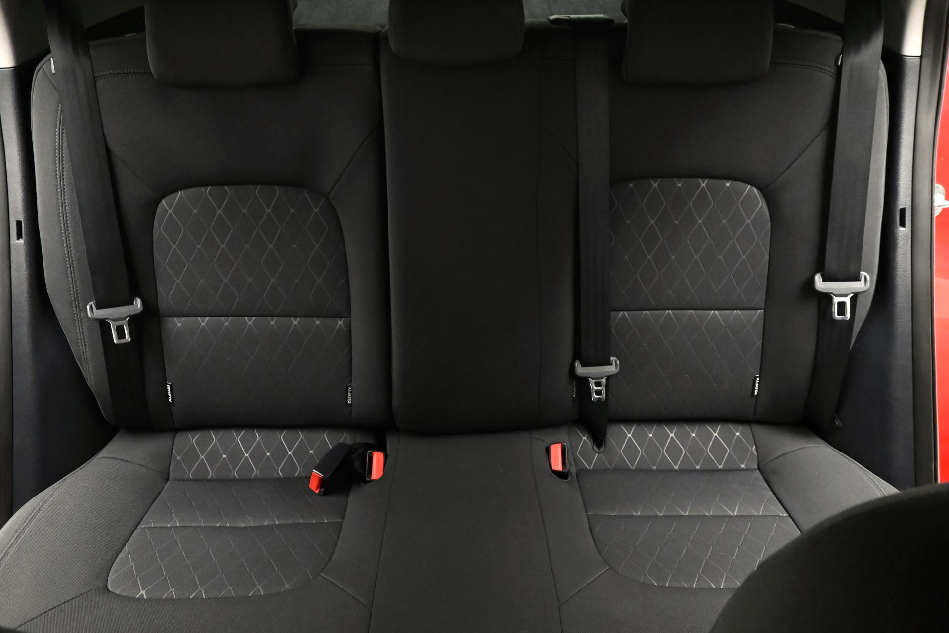 Hlavní fotografie vozu Kia Rio 1,4 CVVT 80kW KLIMA Manuál Záruka až 5 let (26)