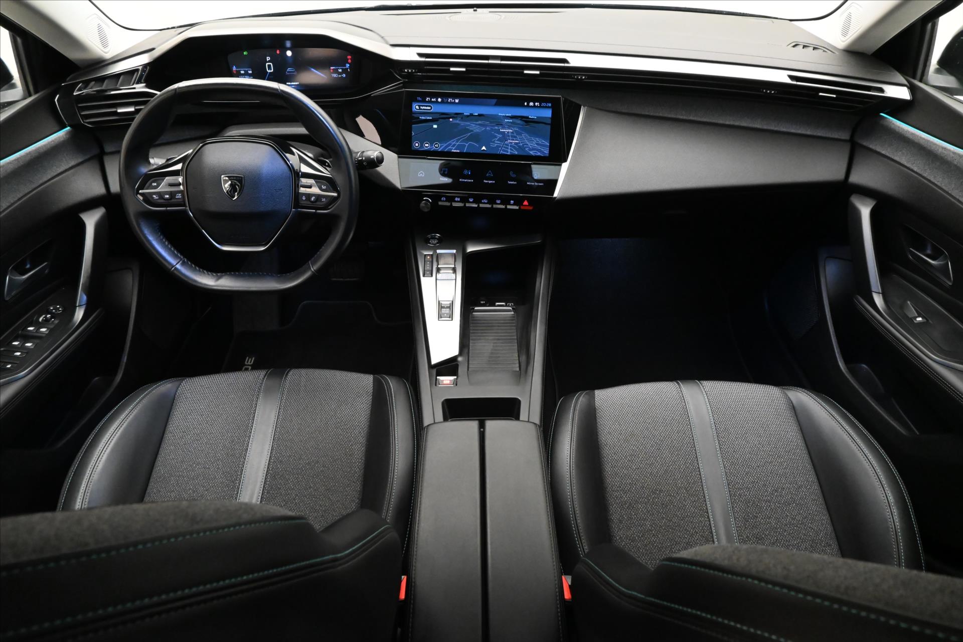 Hlavní fotografie vozu Peugeot 308 1,5 BlueHDI 96 kW ALLURE AT8 Záruka až 5 let (15)