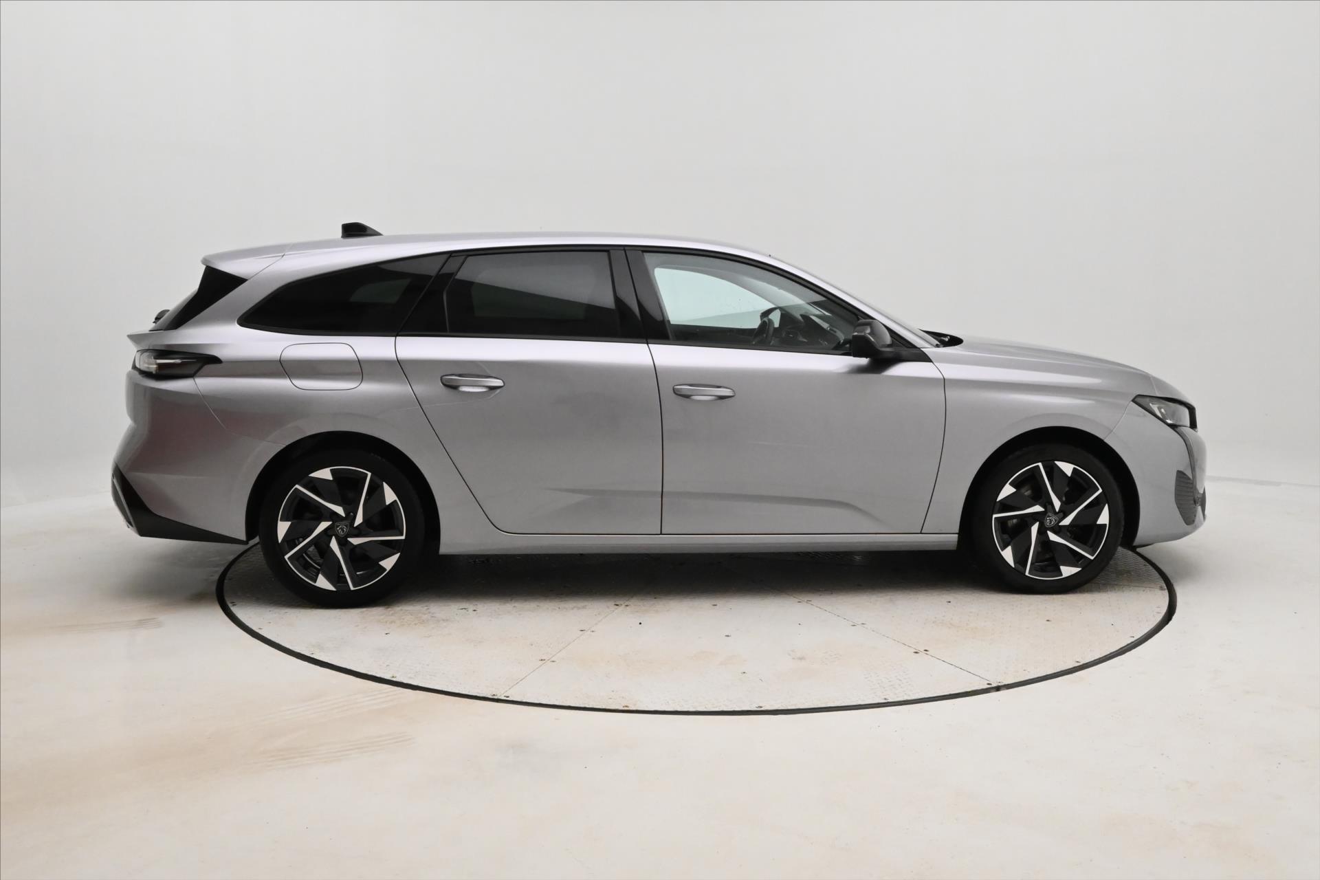 Hlavní fotografie vozu Peugeot 308 1,5 BlueHDI 96 kW ALLURE AT8 Záruka až 5 let (4)