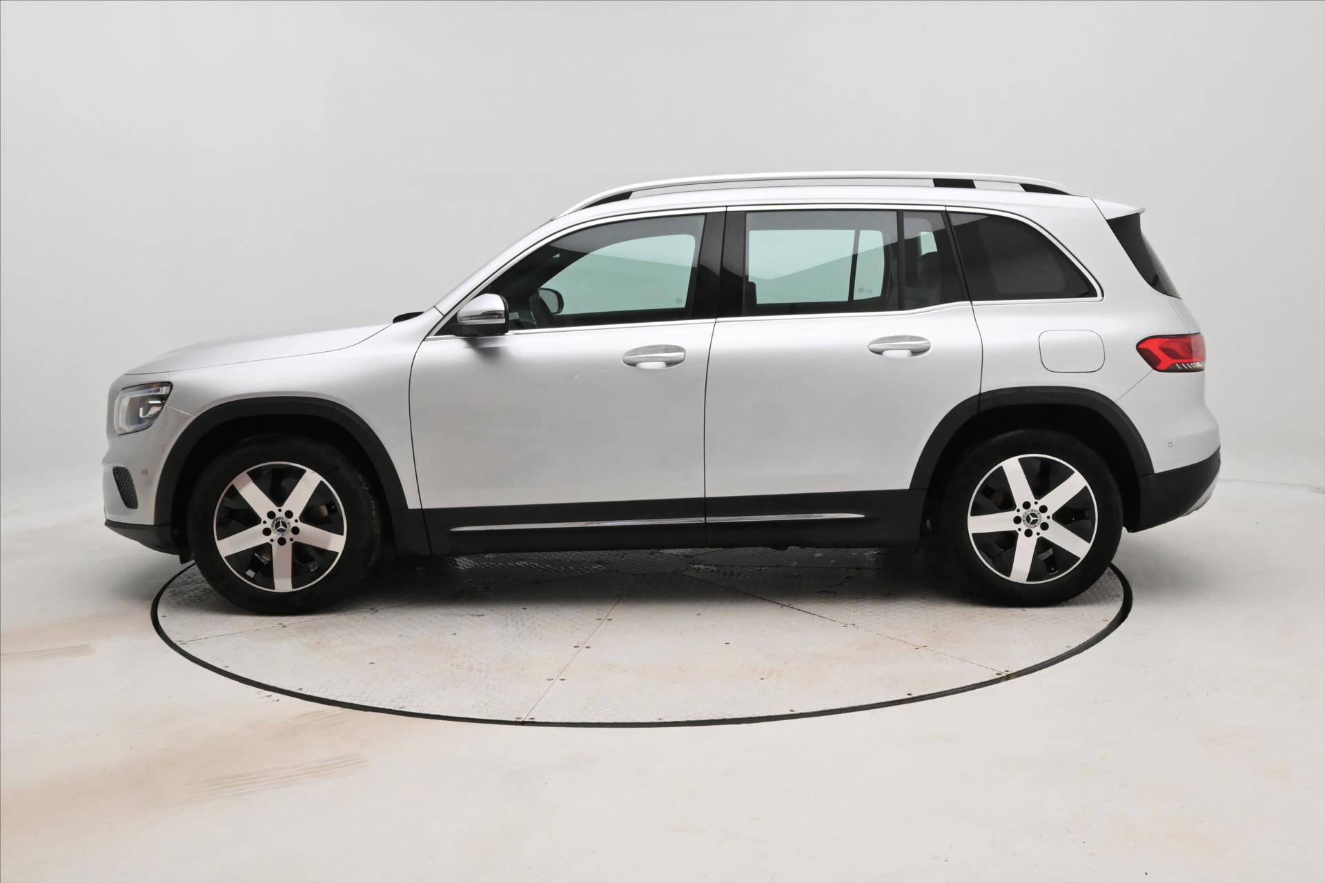 Hlavní fotografie vozu Mercedes-Benz GLB 2,0 220d 140 kW Progressive Edition 4Matic Záruka ža 5 (8)