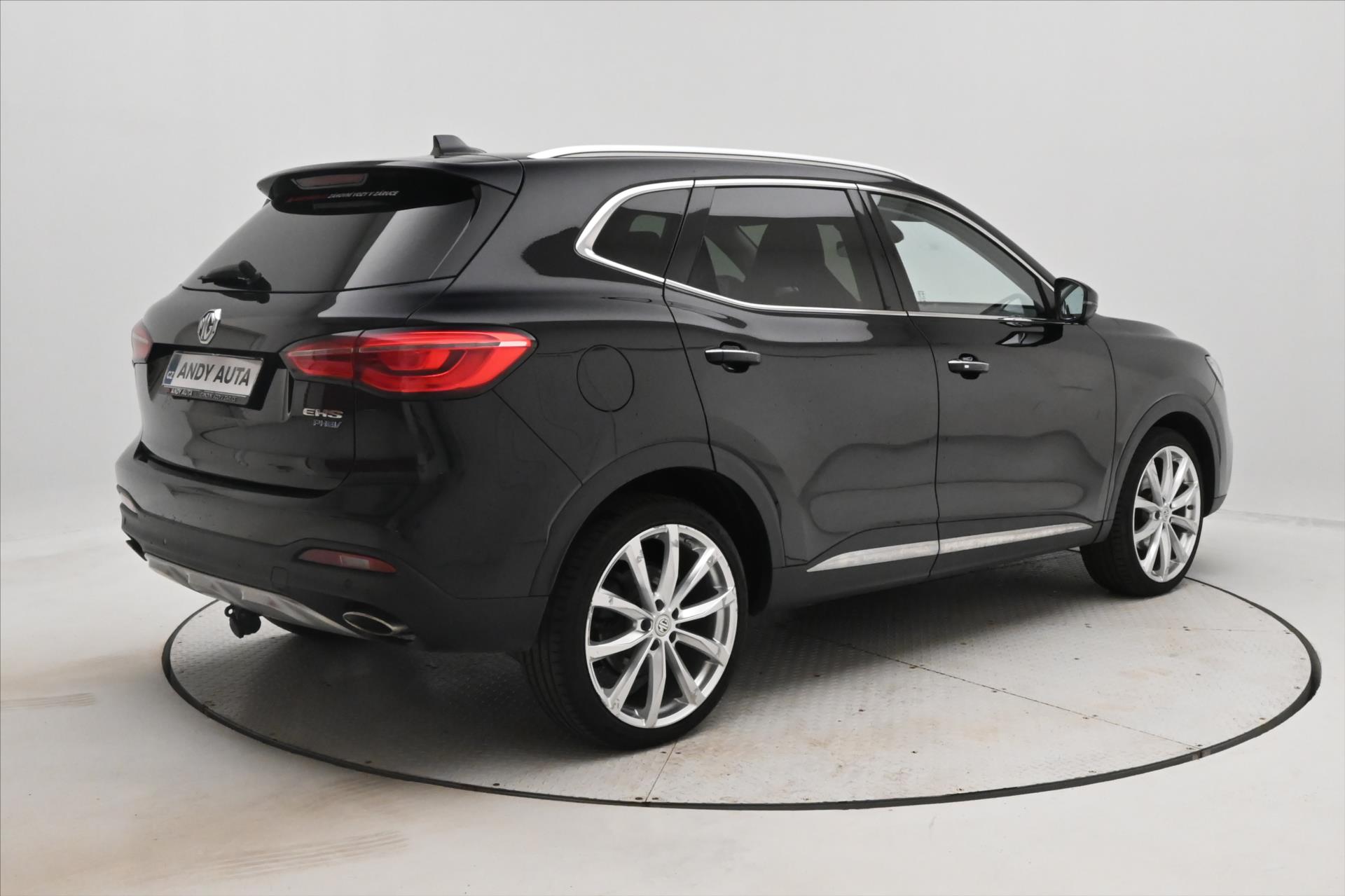Hlavní fotografie vozu MG eHS 1,5 TGI 190 kW Luxury Záruka až 5 let (5)