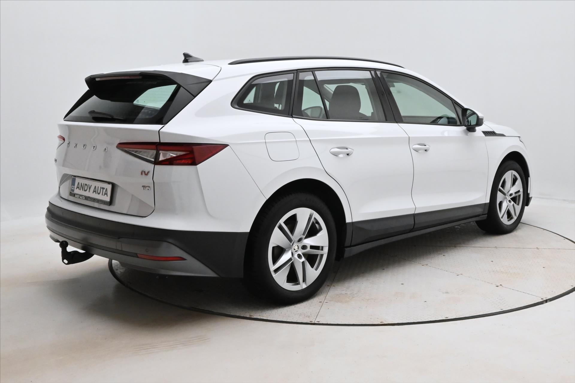 Hlavní fotografie vozu Škoda Enyaq iV 60 132kW SOH 88% Záruka až 3 roky (5)