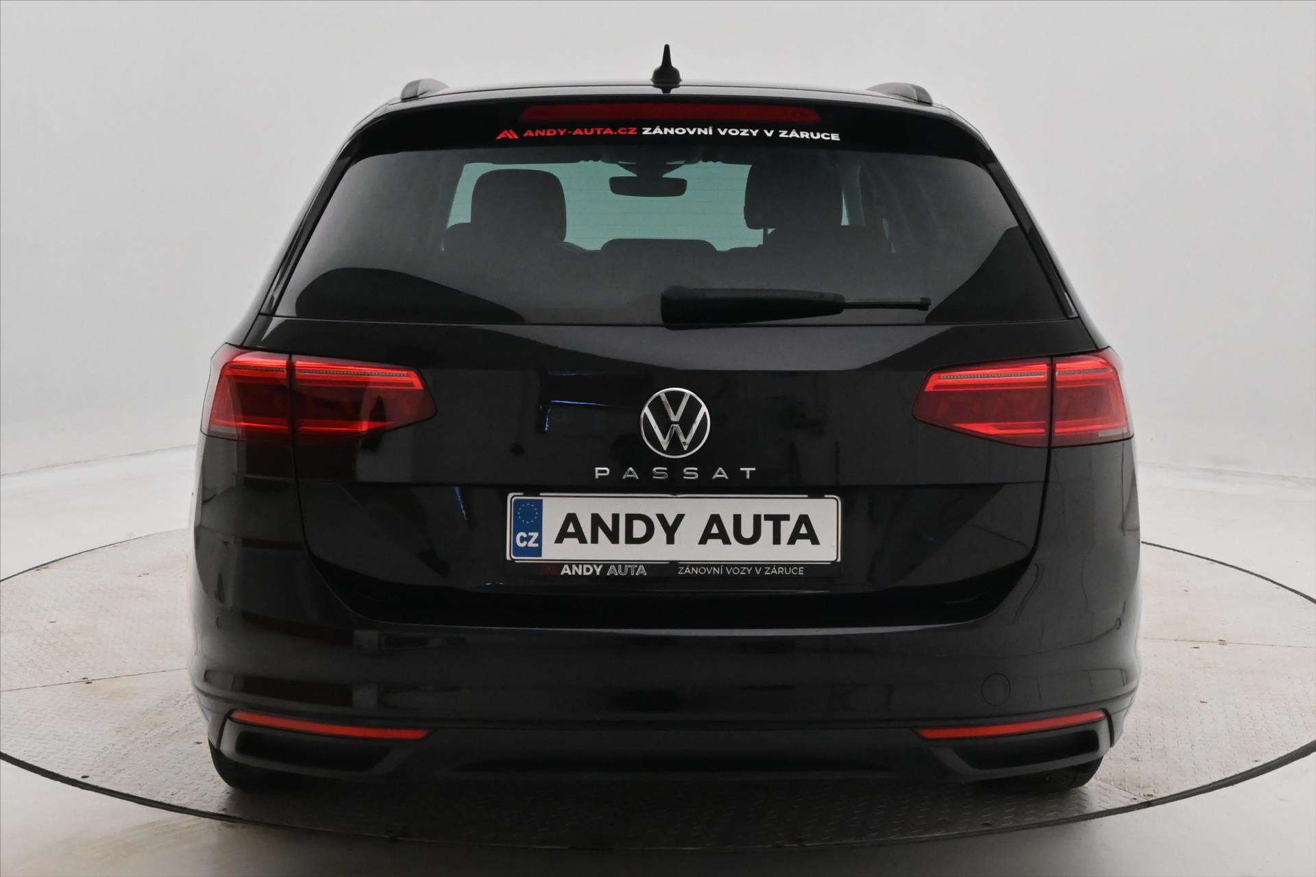Main photo of the car Volkswagen Passat variant 2.0 TDI 110kW DSG Business Warranty up to 5 years (6)