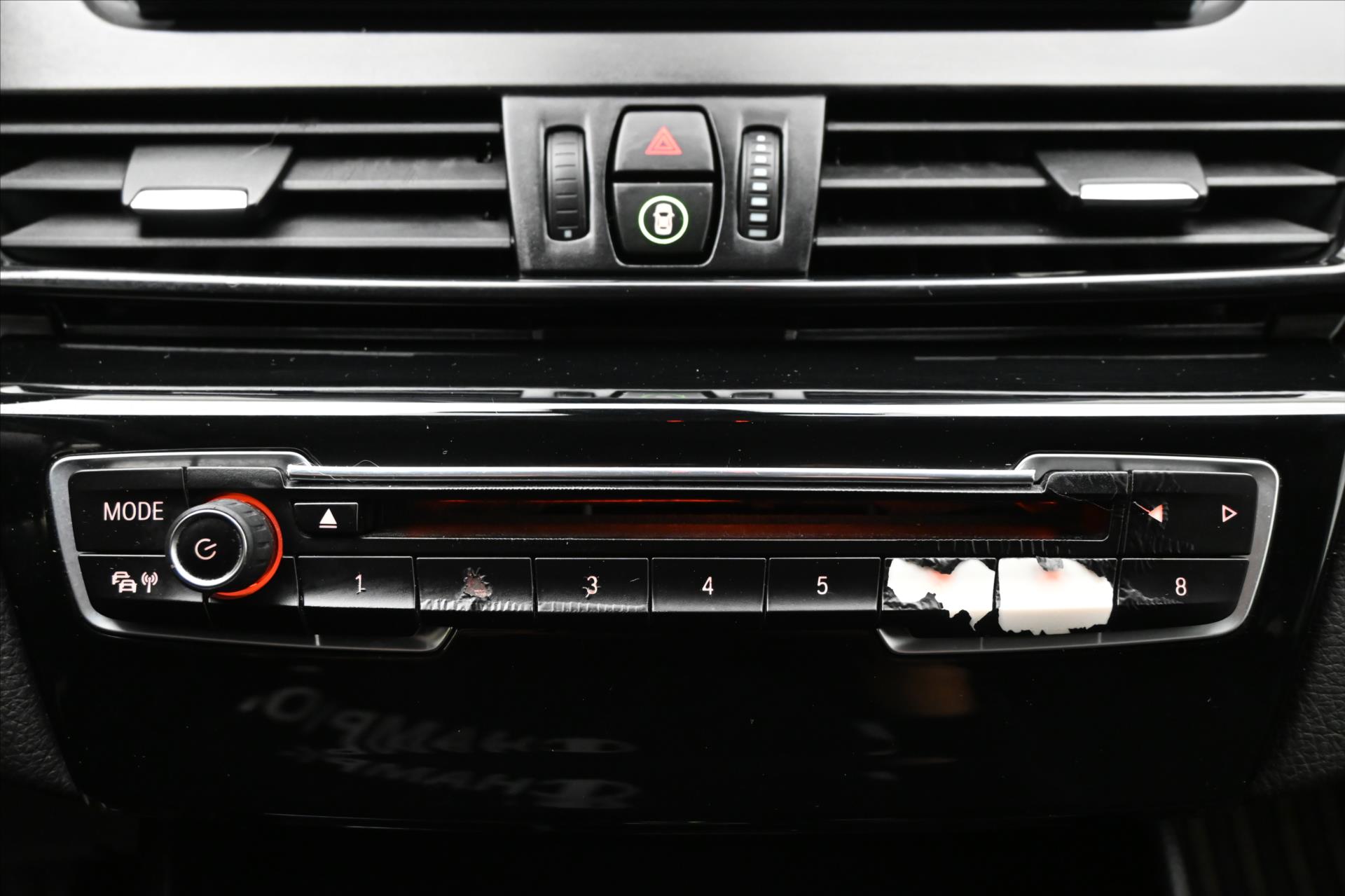 Main photo of the car BMW Row 2 2,0 218d 110 kW Active Záruka až 5 let (22)