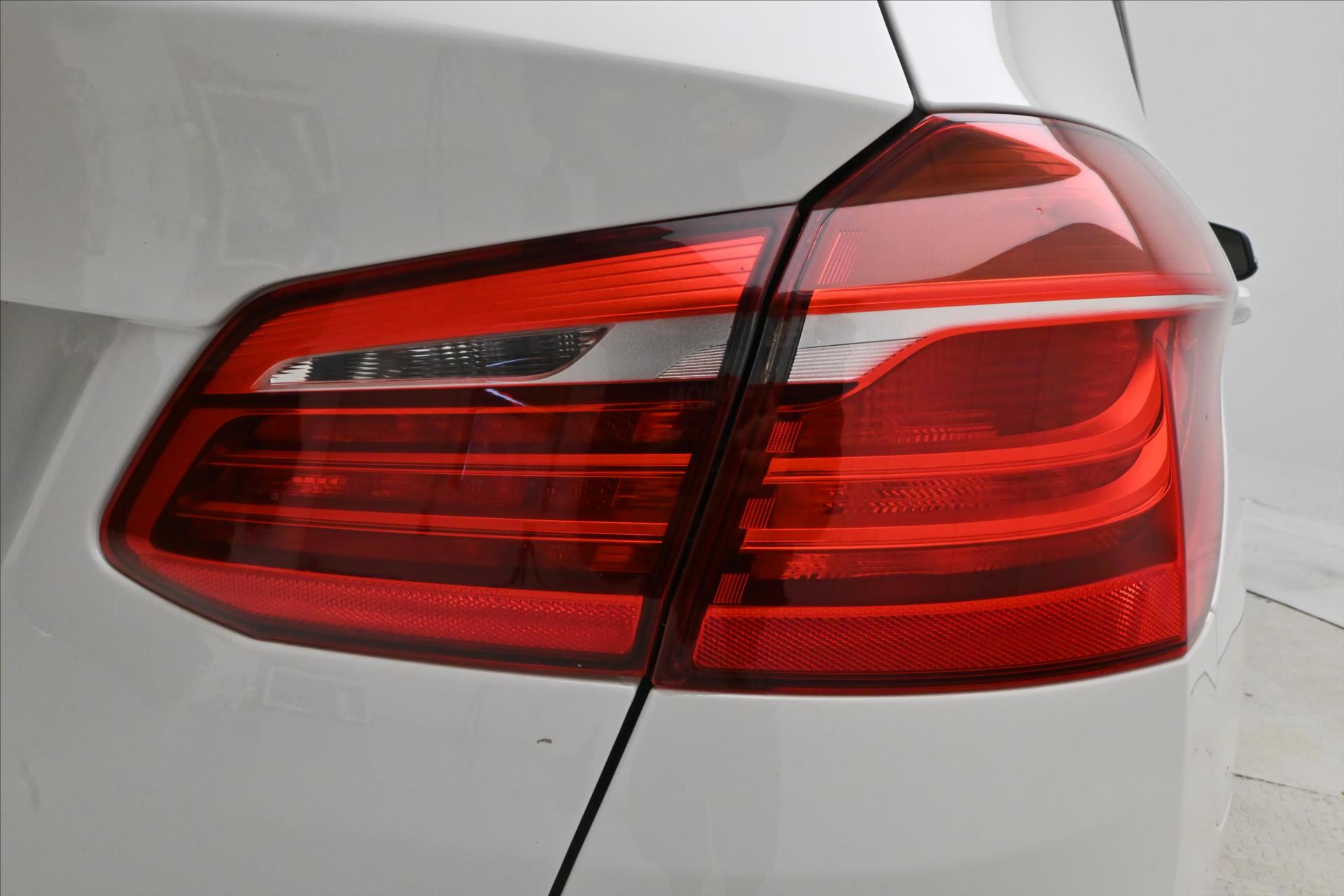 Main photo of the car BMW Row 2 2,0 218d 110 kW Active Záruka až 5 let (30)