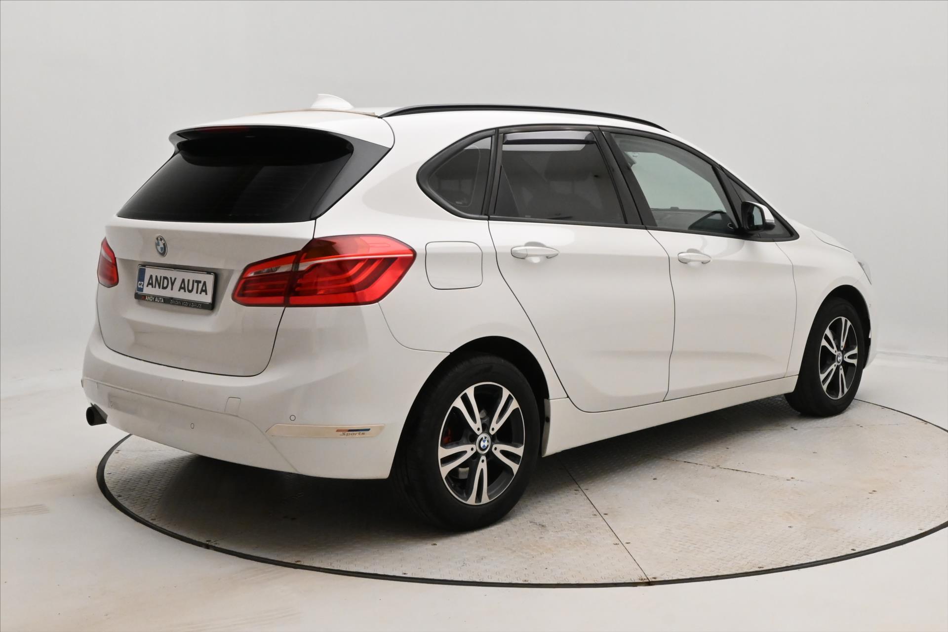 Main photo of the car BMW Row 2 2,0 218d 110 kW Active Záruka až 5 let (5)
