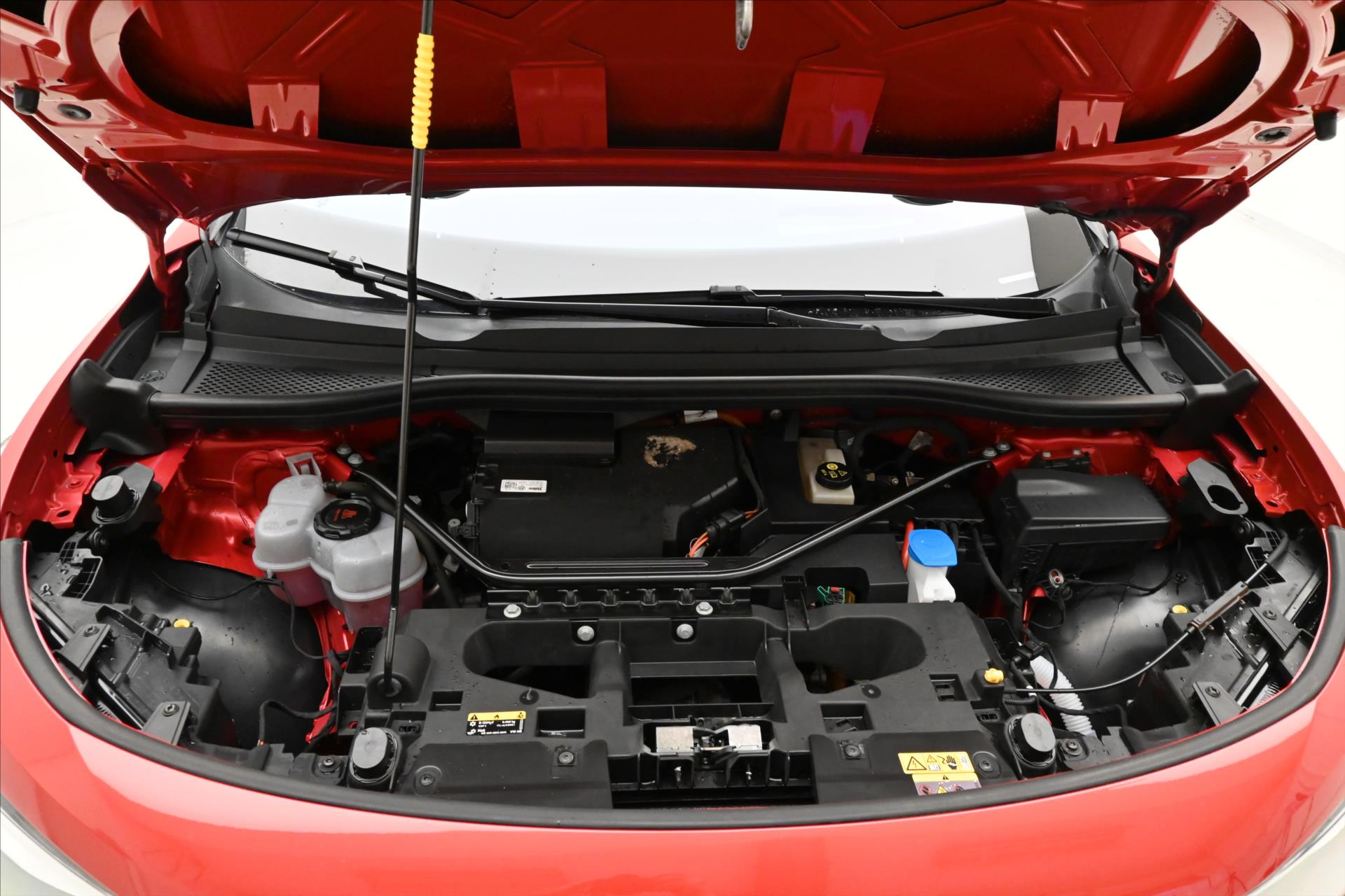 Hlavní fotografie vozu Volkswagen ID.5 Pro Performance 77kWh/150kW TAŽNÉ Záruka až 3 roky (9)