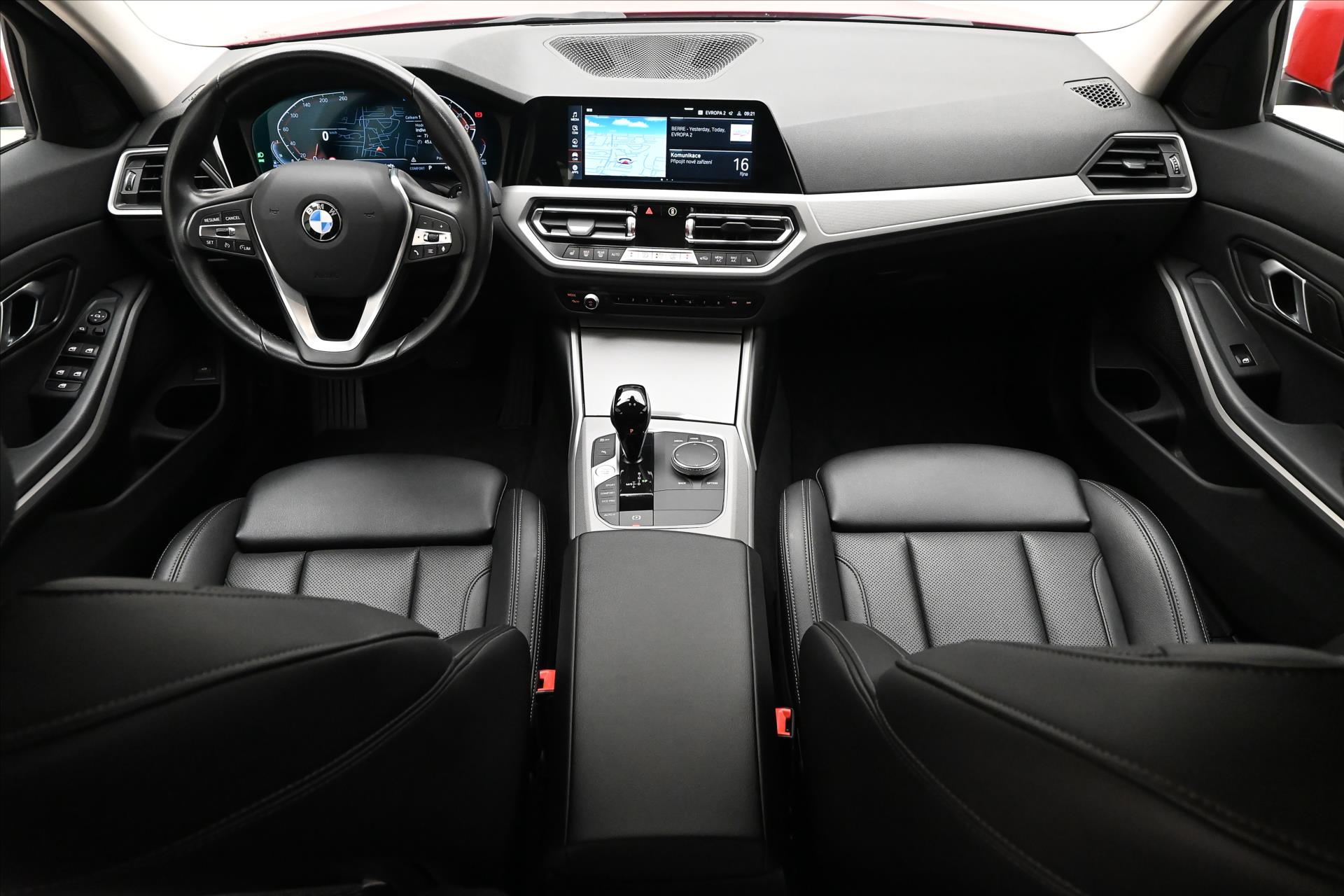 Main photo of the car BMW Row 3 2,0 320d 140 kW Steptronic Záruka a 5 let (15)