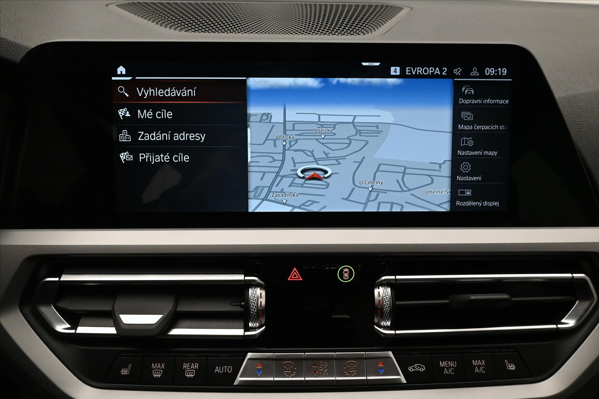 Main photo of the car BMW Row 3 2,0 320d 140 kW Steptronic Záruka a 5 let (19)