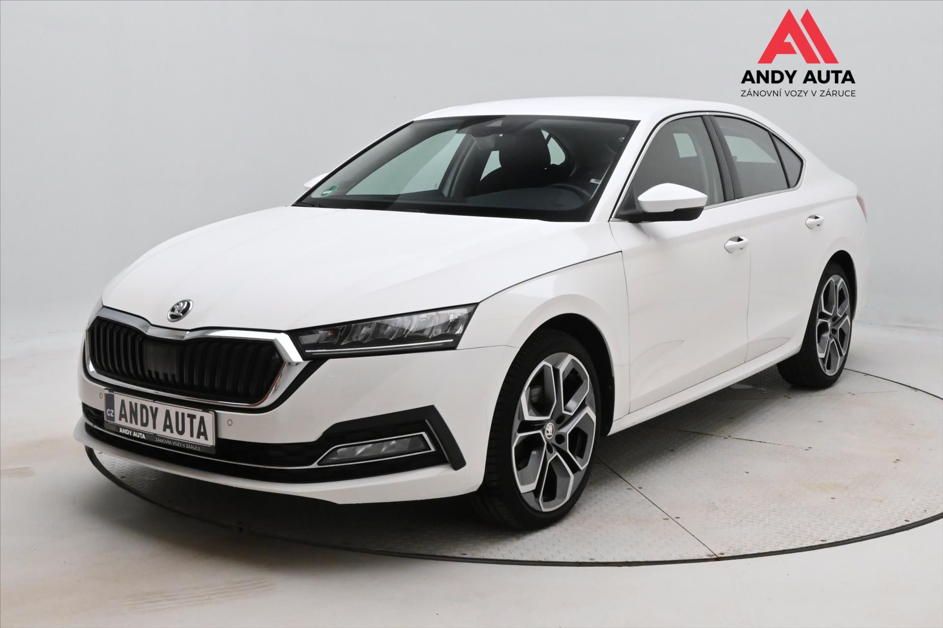 Skoda Octavia 2,0 TDI 110KW DSG STYLE Záruka až 5 let
